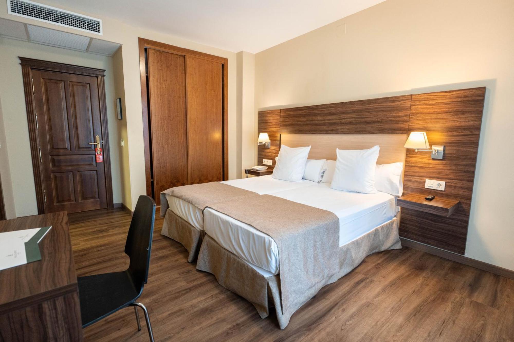 Chambre Double ou Lits Jumeaux
