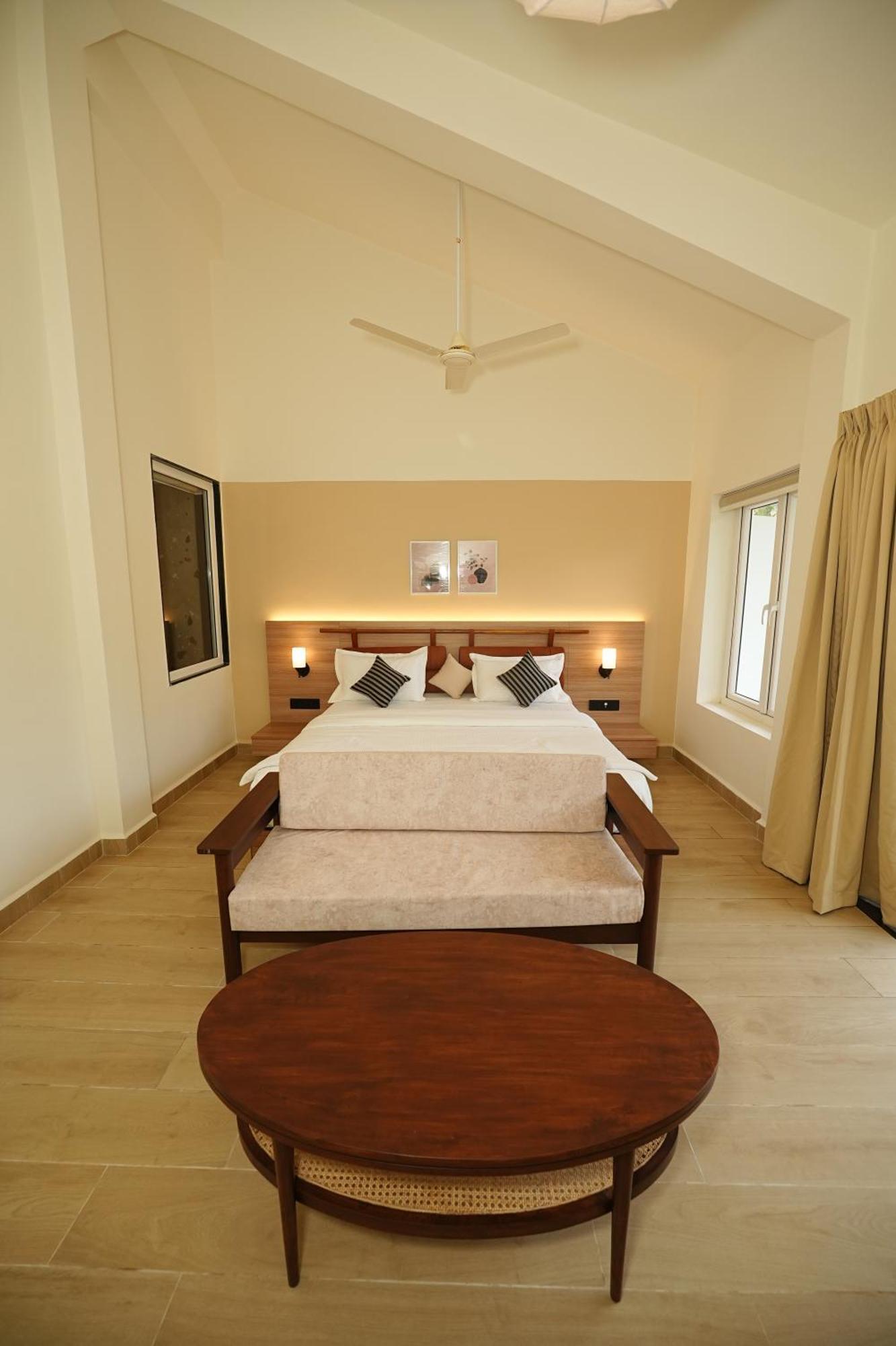 Suite with Garden View