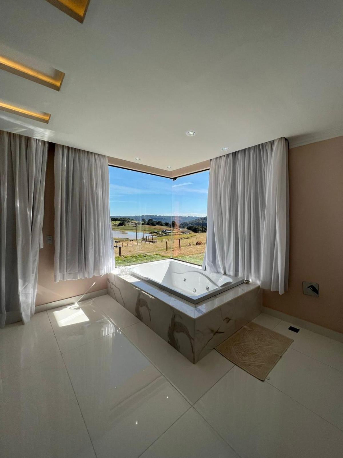 Superior Chalet