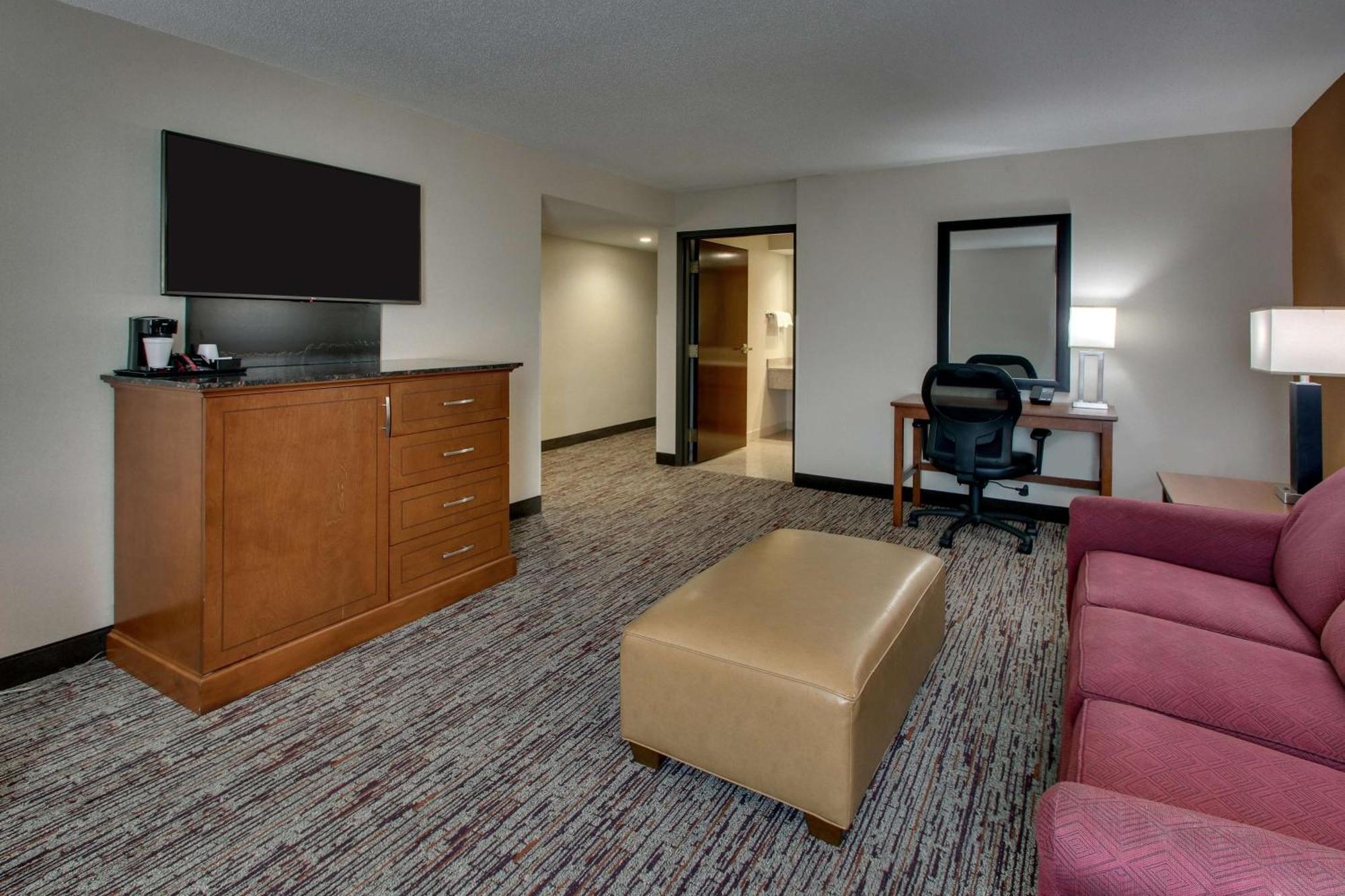King Suite with Sofa Bed