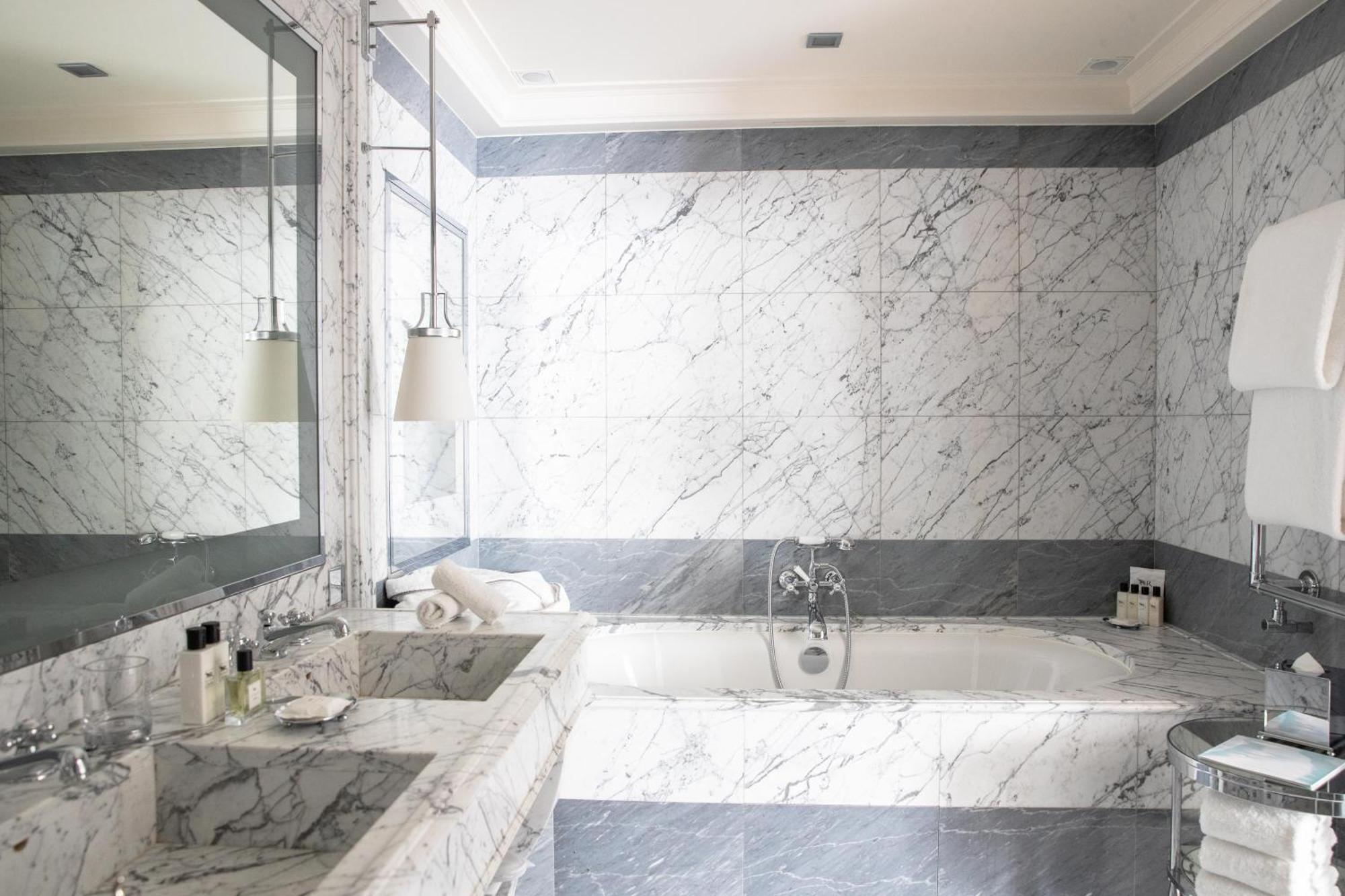 Prestige Junior Suite