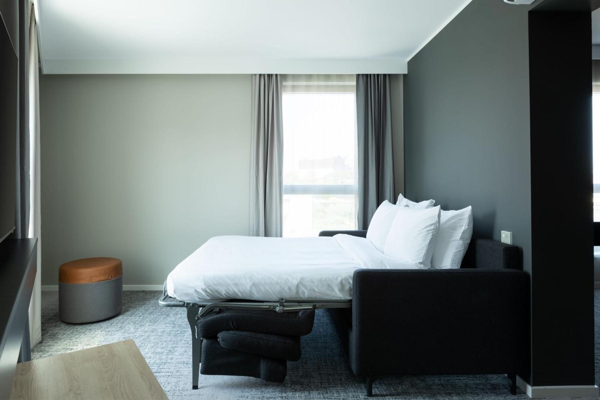 Moxy Extra Sleeper Queen Room Sofa Bed