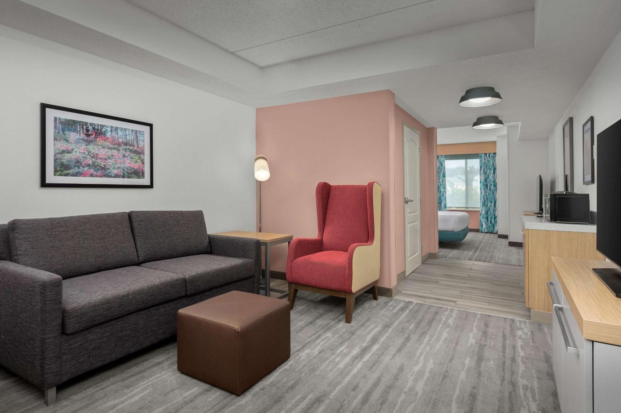 Junior King Suite Seating Area