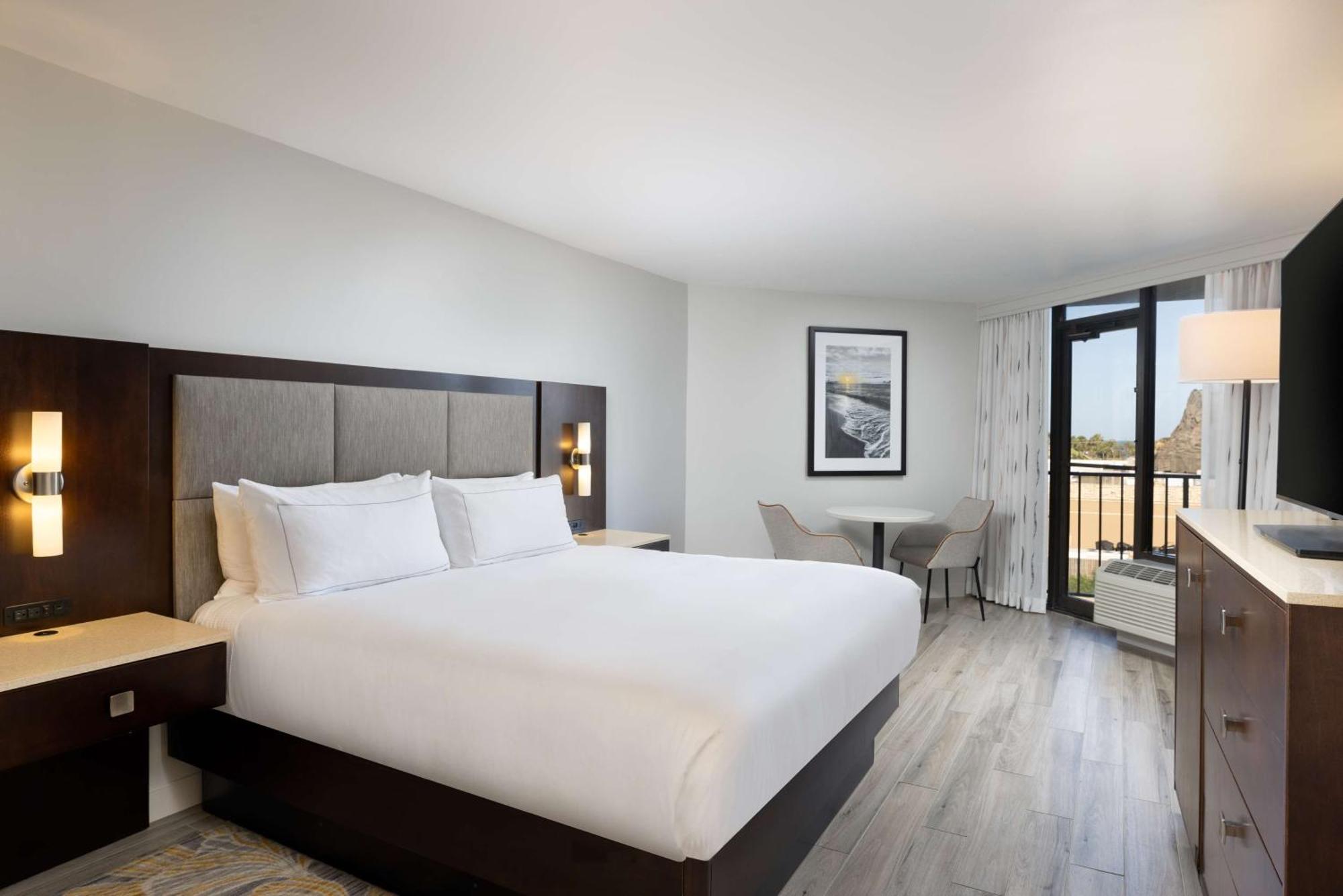 Chambre Lit King-Size avec Balcon