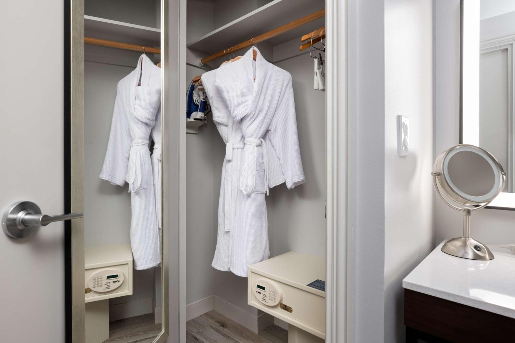 Premium Queen Room Two Queen Beds Gulf View