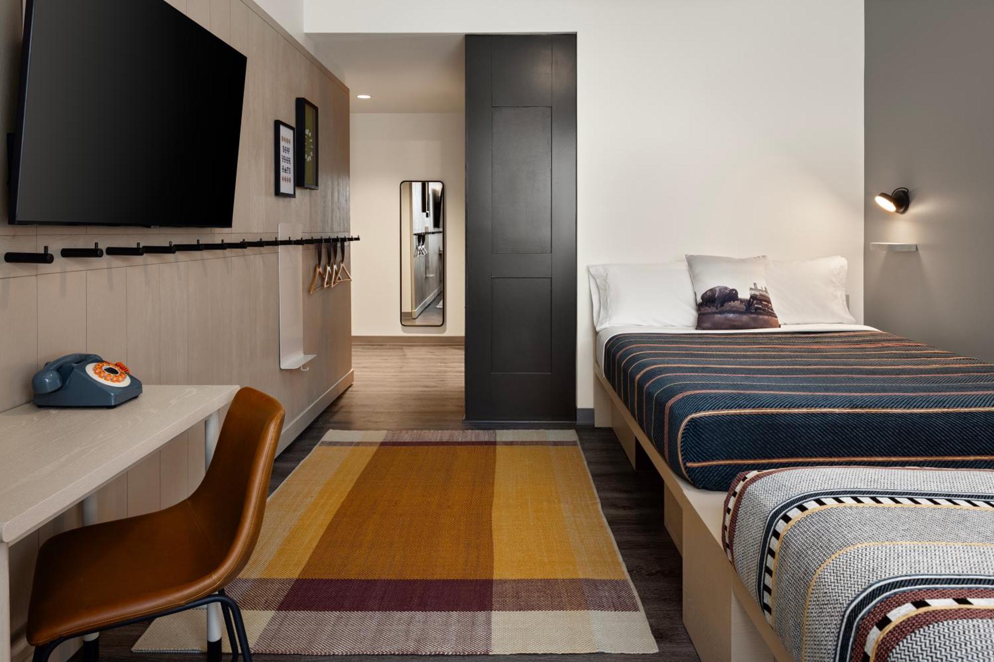 Queen Room Two Queen Beds