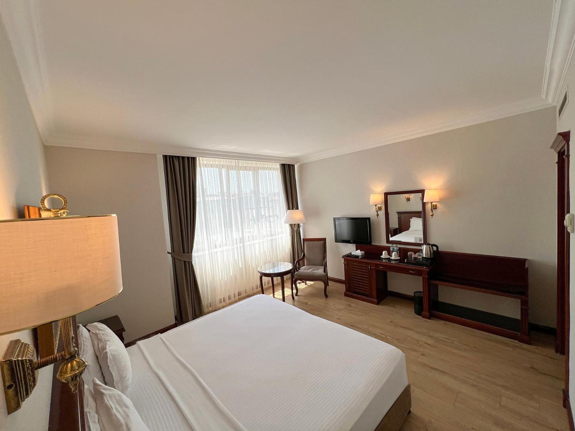 Deluxe Double or Twin Room,1542553027:JPEG