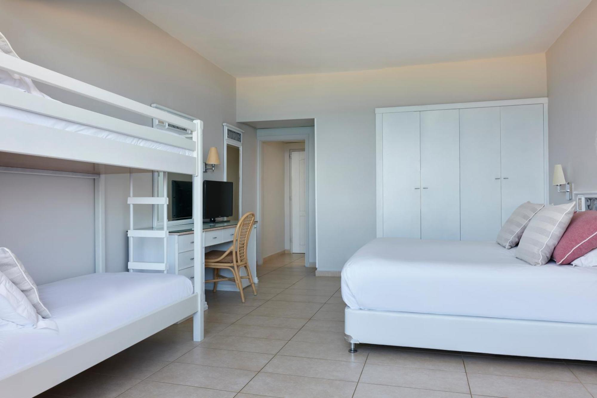 Chambre Familiale - Vue sur Terres