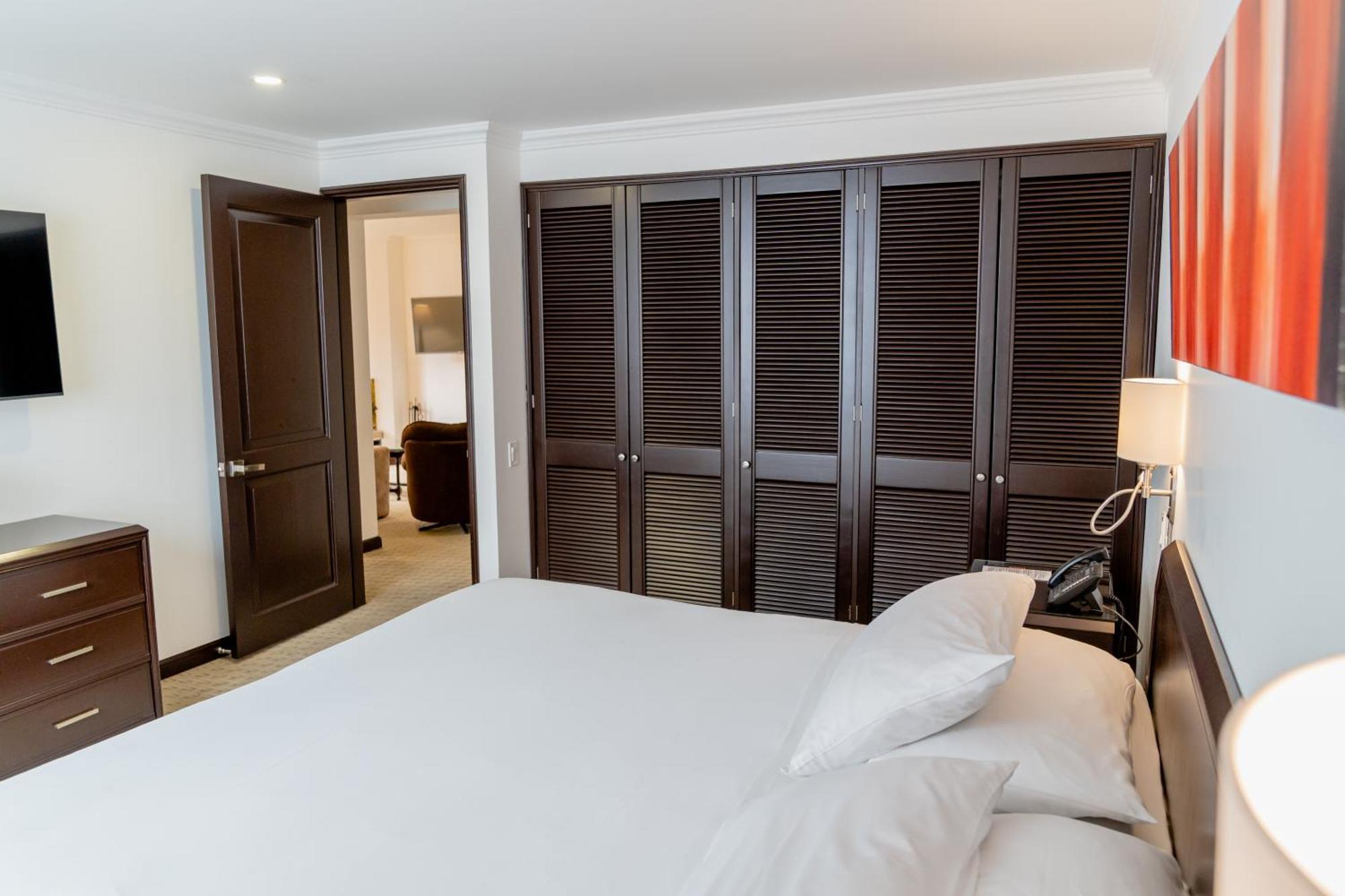 Standard Suite