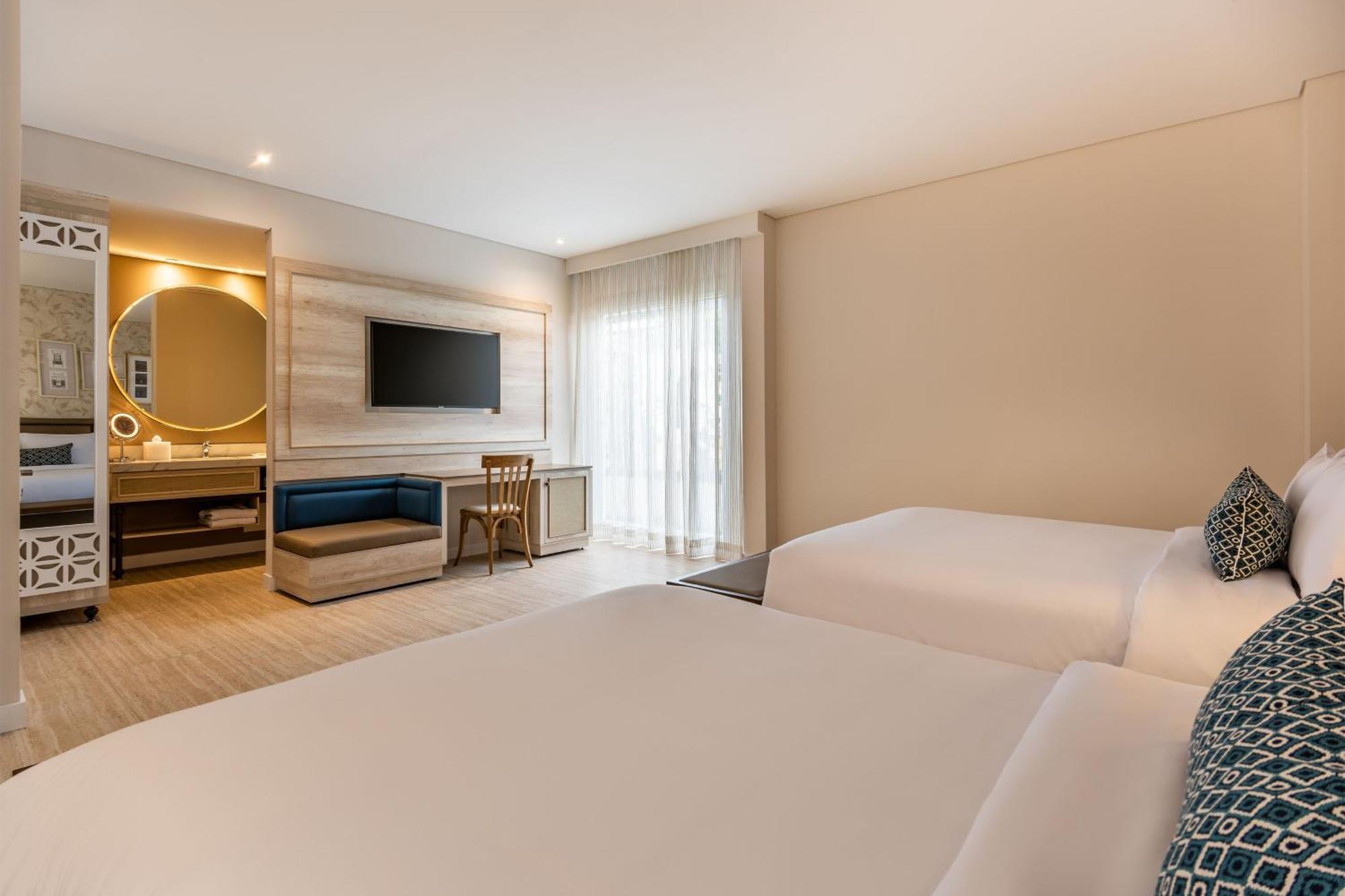 Deluxe Twin Room Guest room 2 Twin or Single Beds,1543023409:JPEG