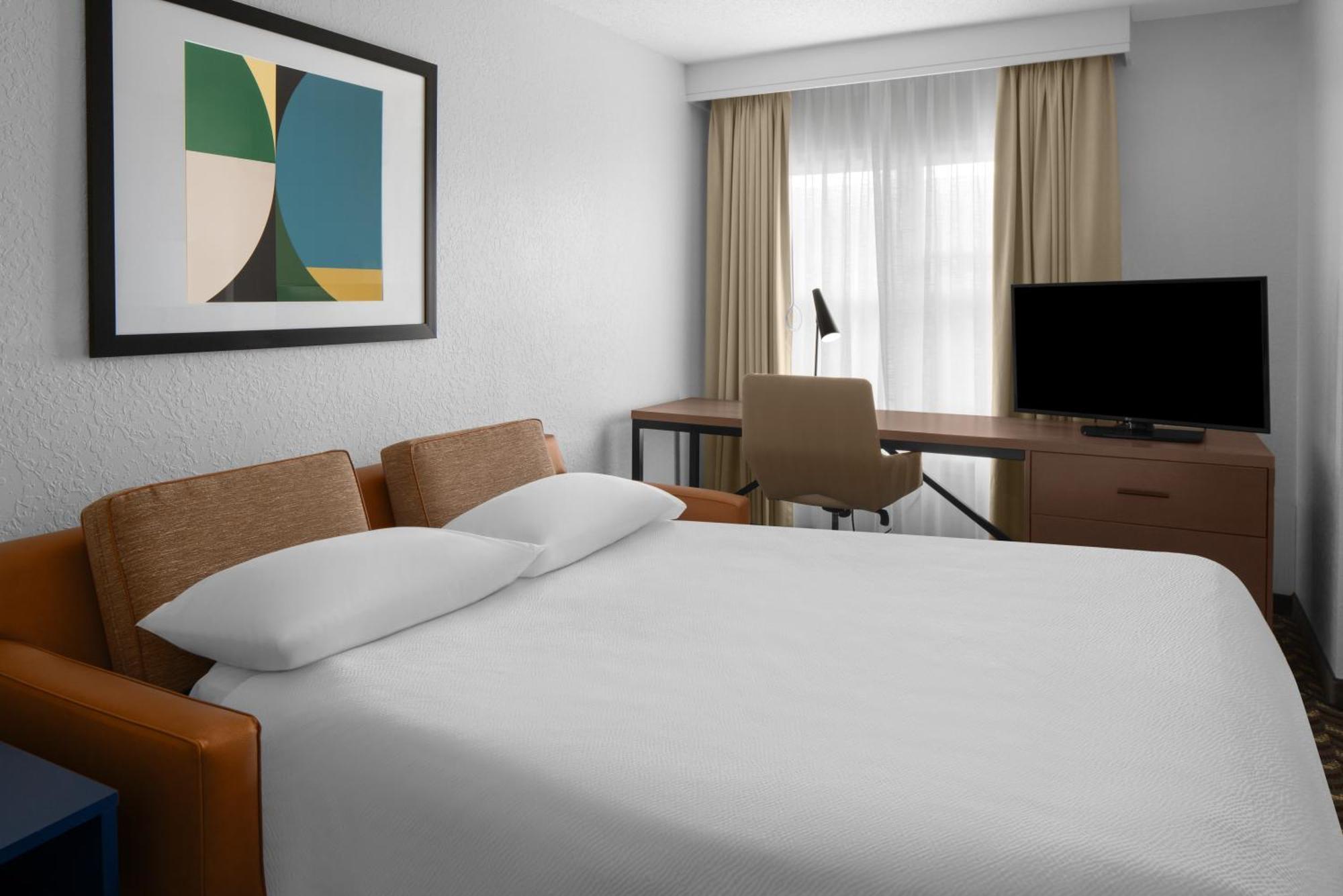 One-Bedroom Suite