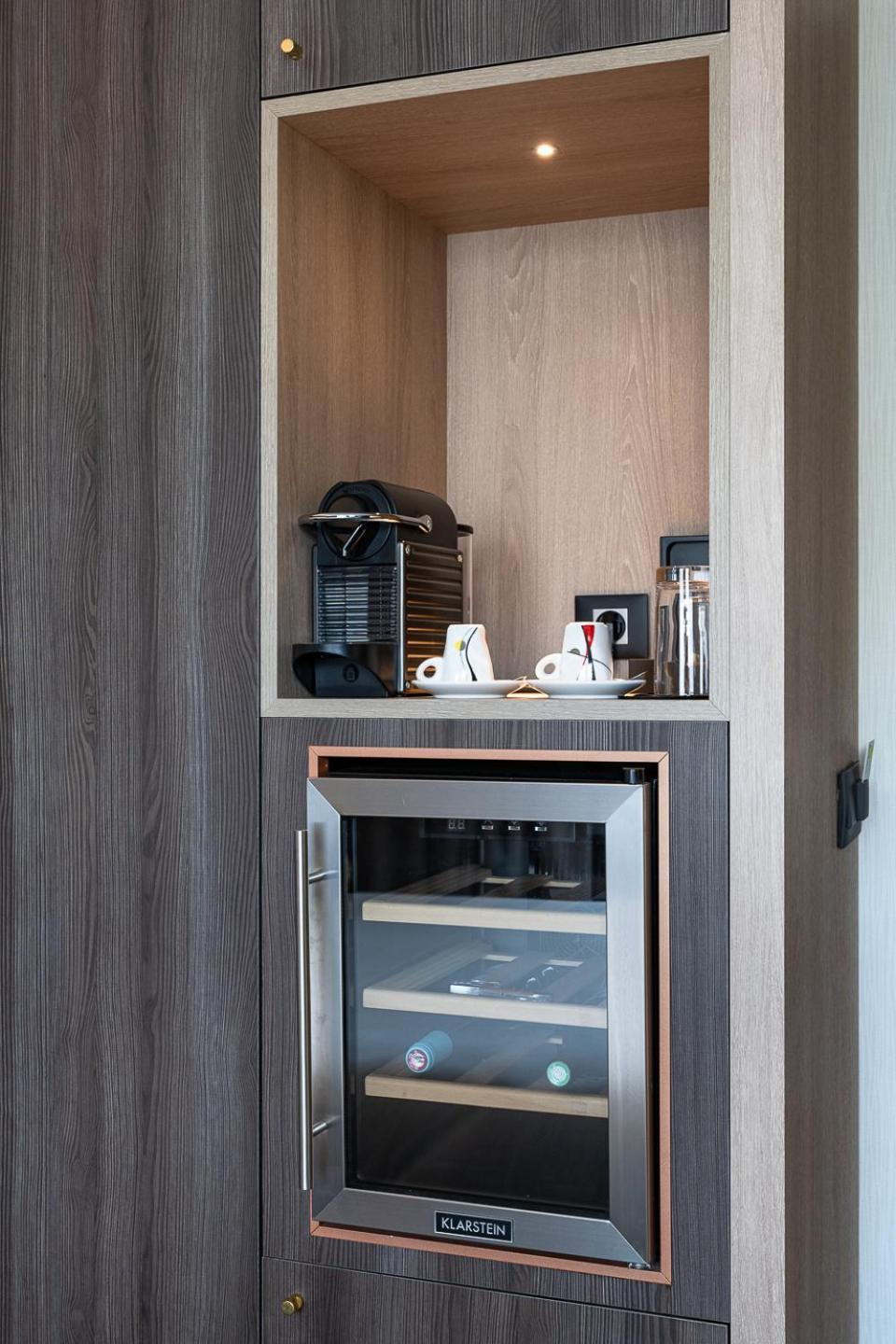 Double or Twin Room Shower