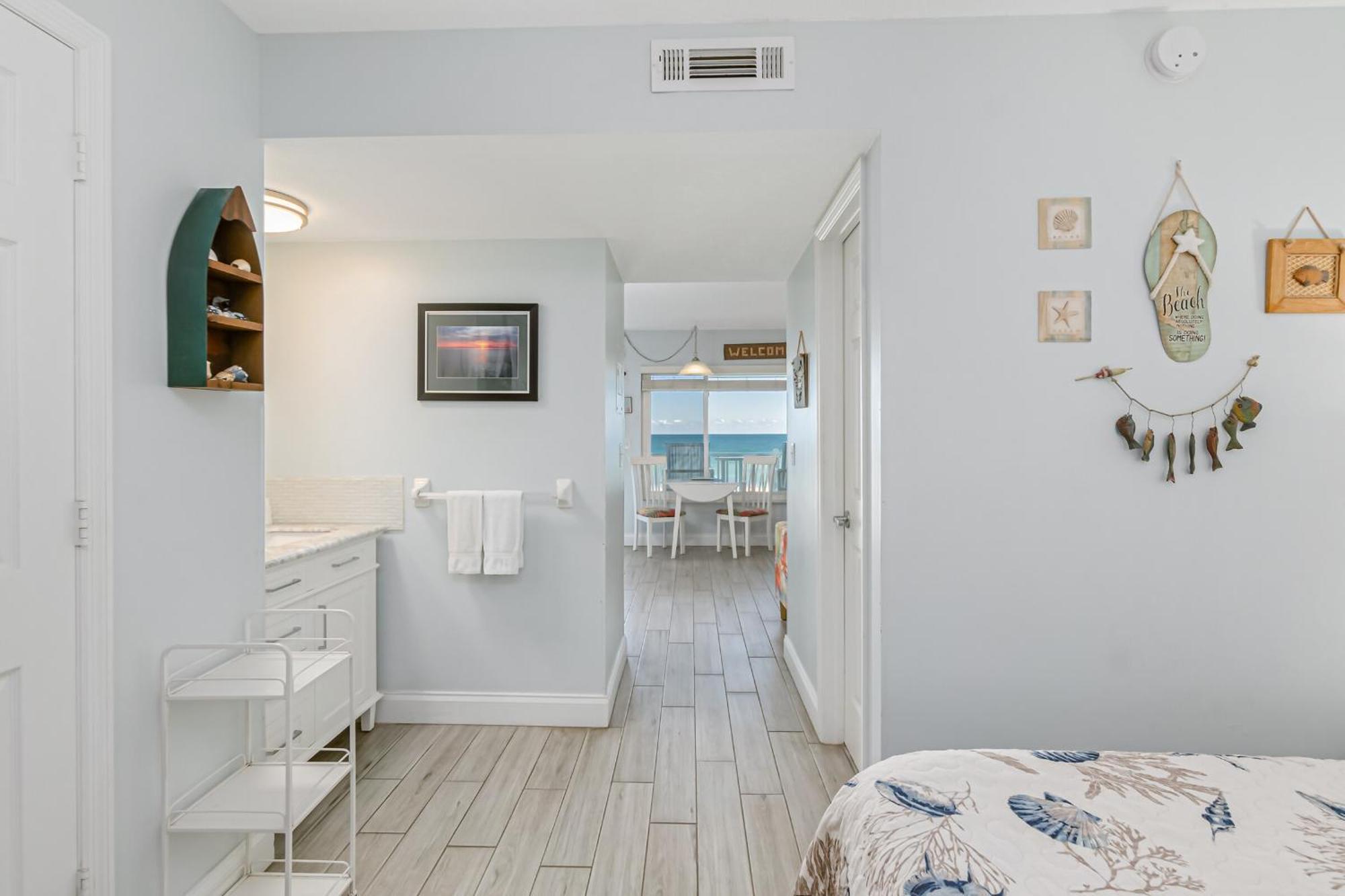 2nd Floor Ocean Front King Suite