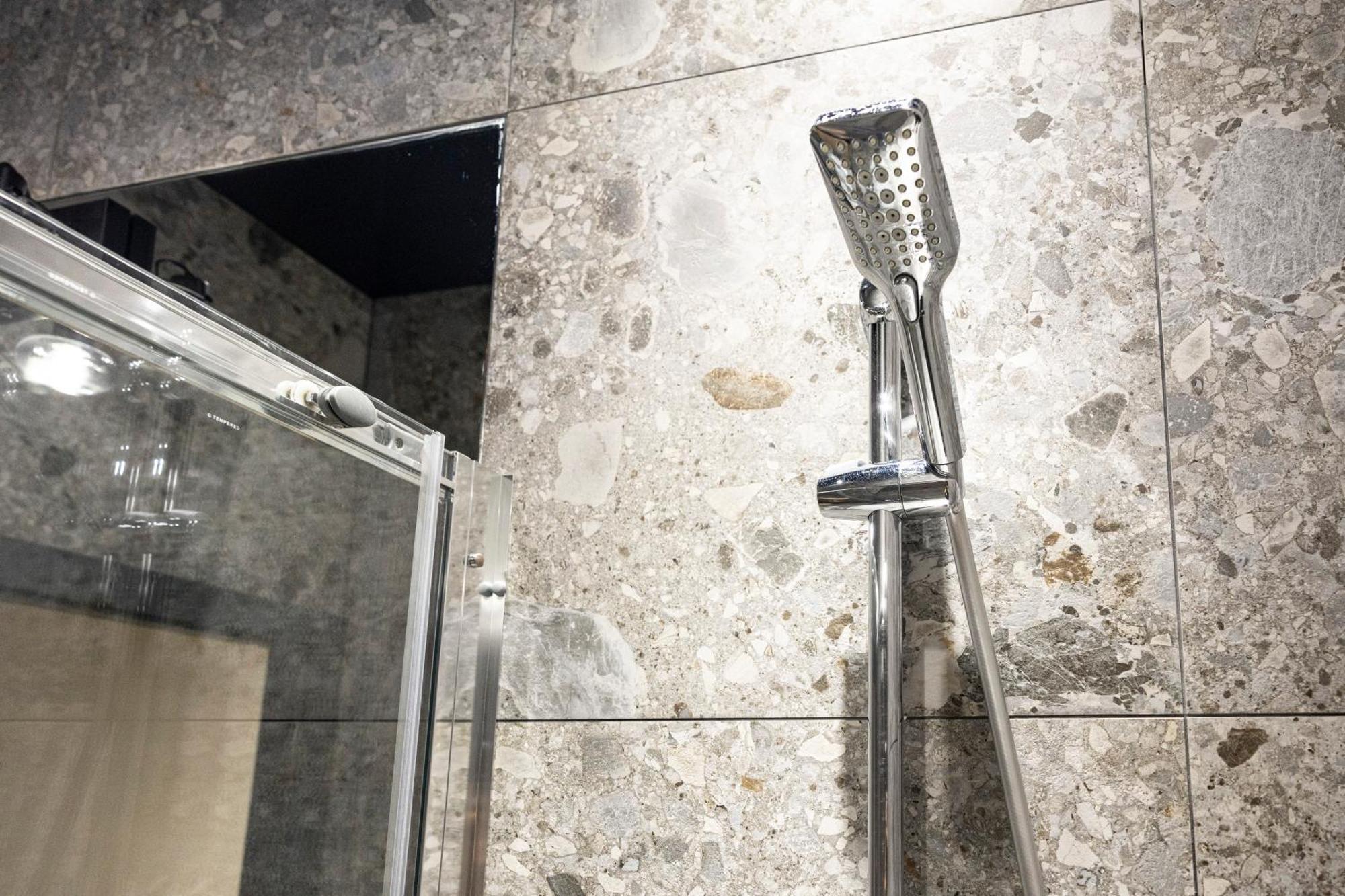 Quadruple Room Private Bathroom