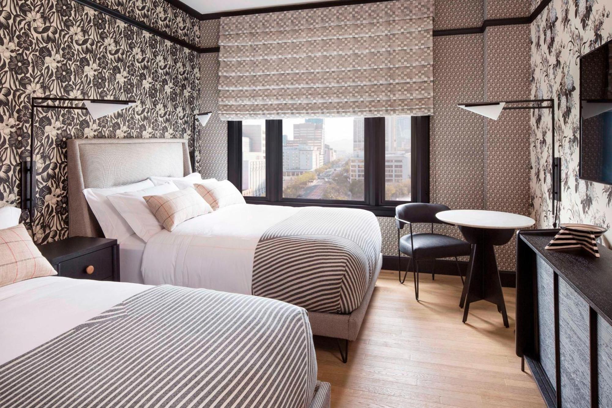 Premier Double Double Guest room City view