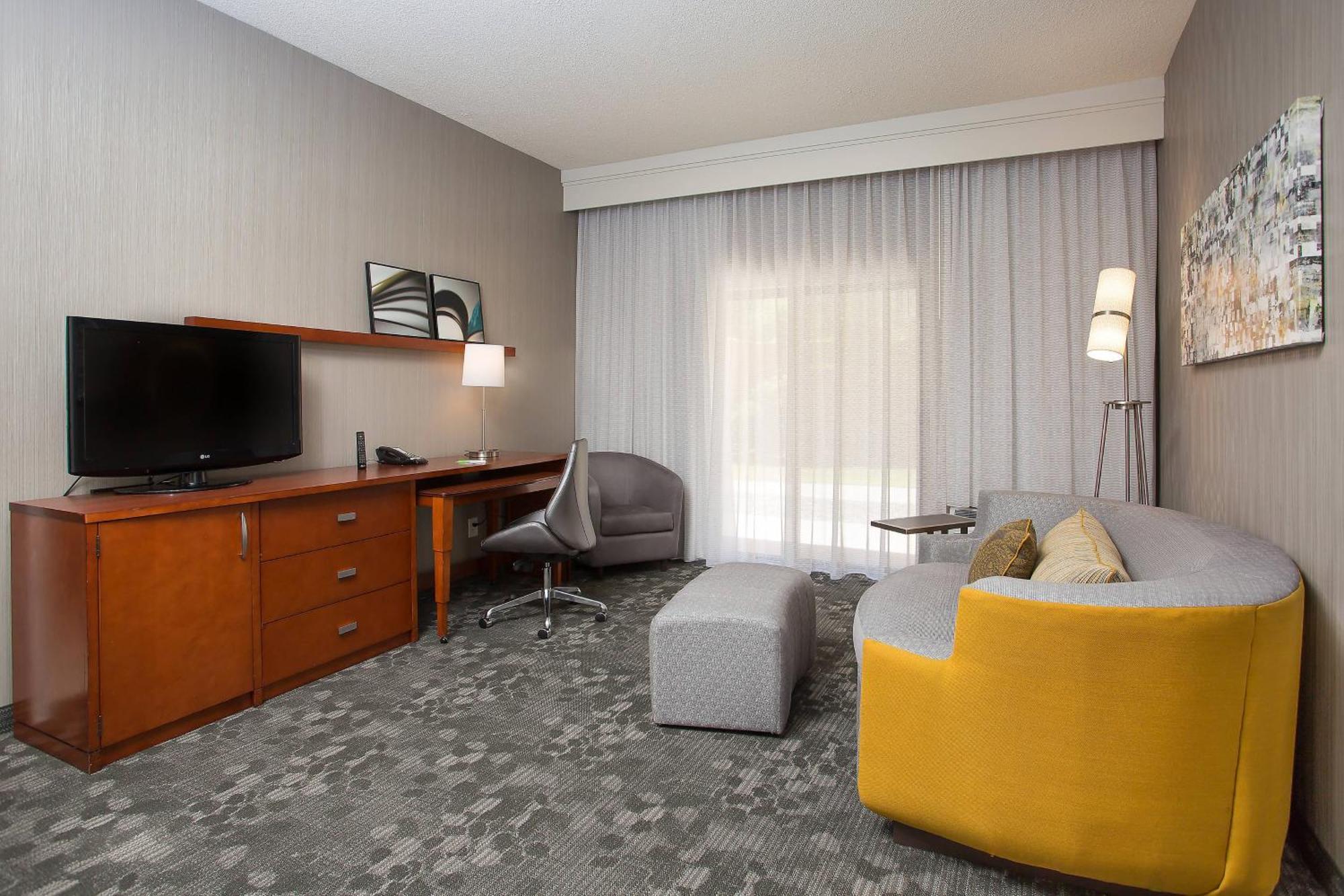 King Room with Sofa Bed