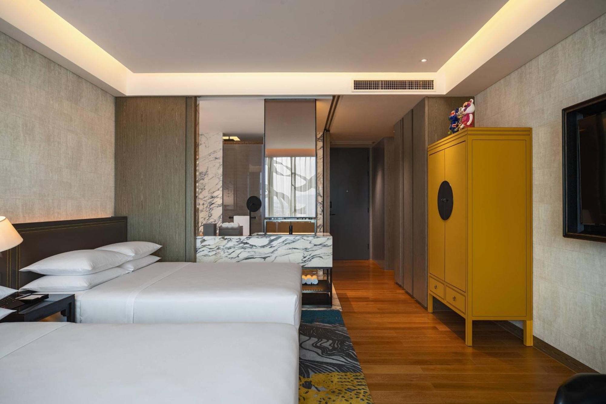 Executive Club Room With Twin Beds