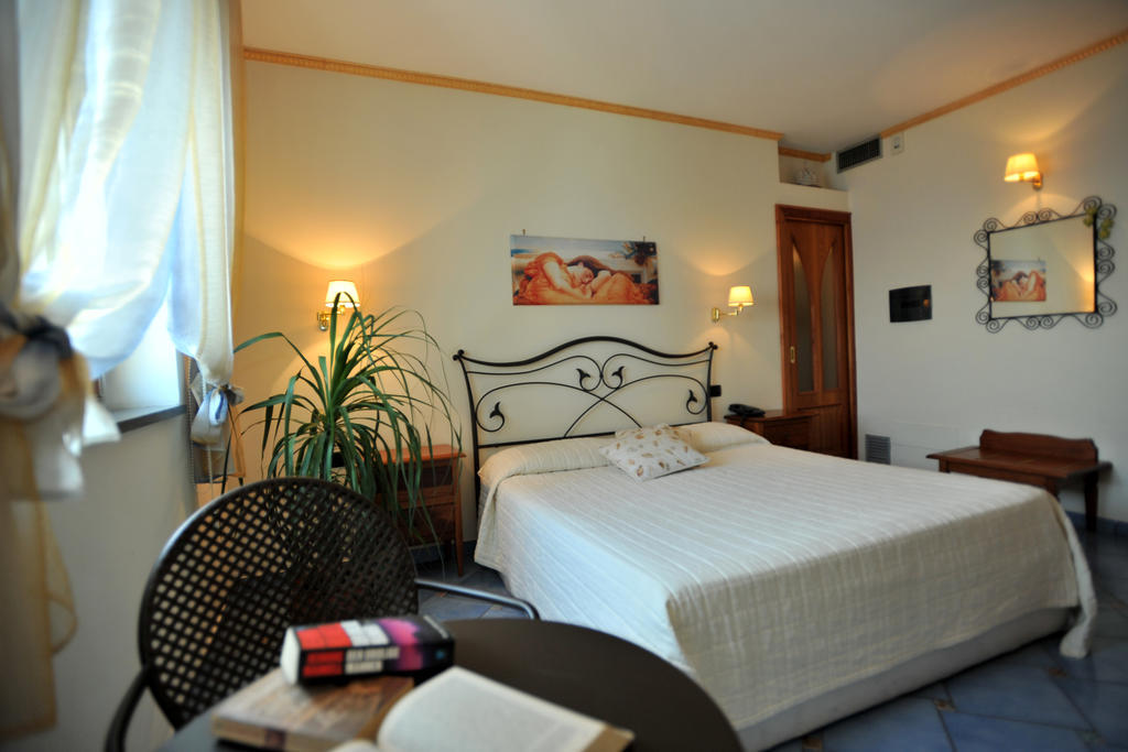 Standard Double Room with Sea View