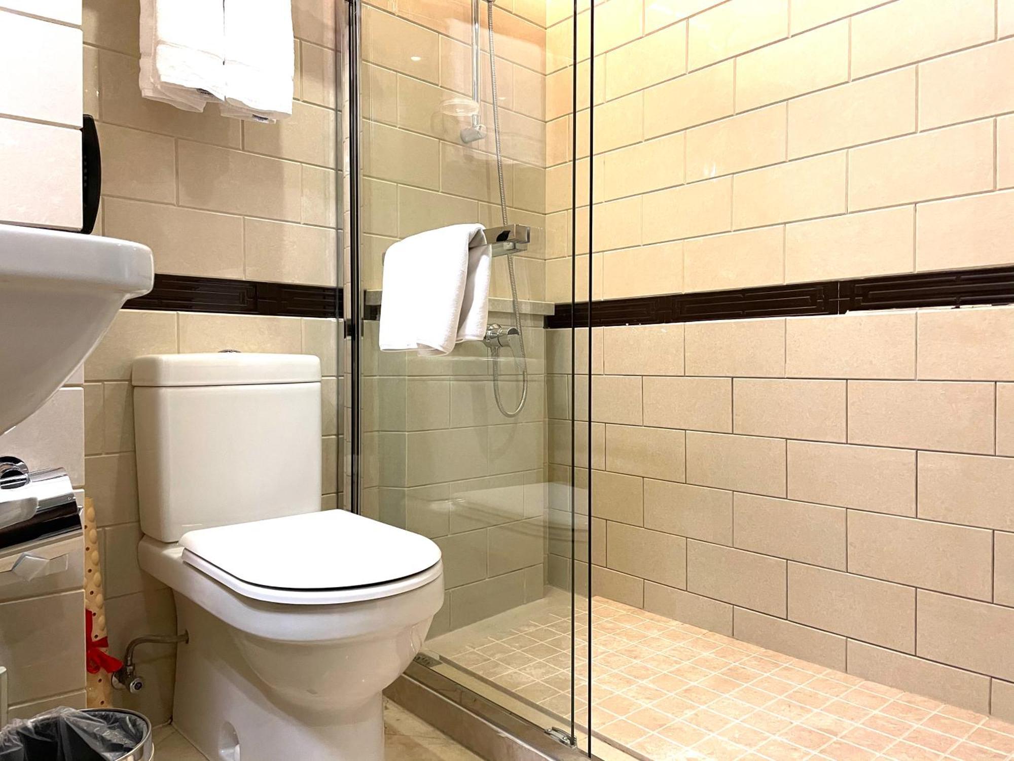 Double or Twin Room Include 2