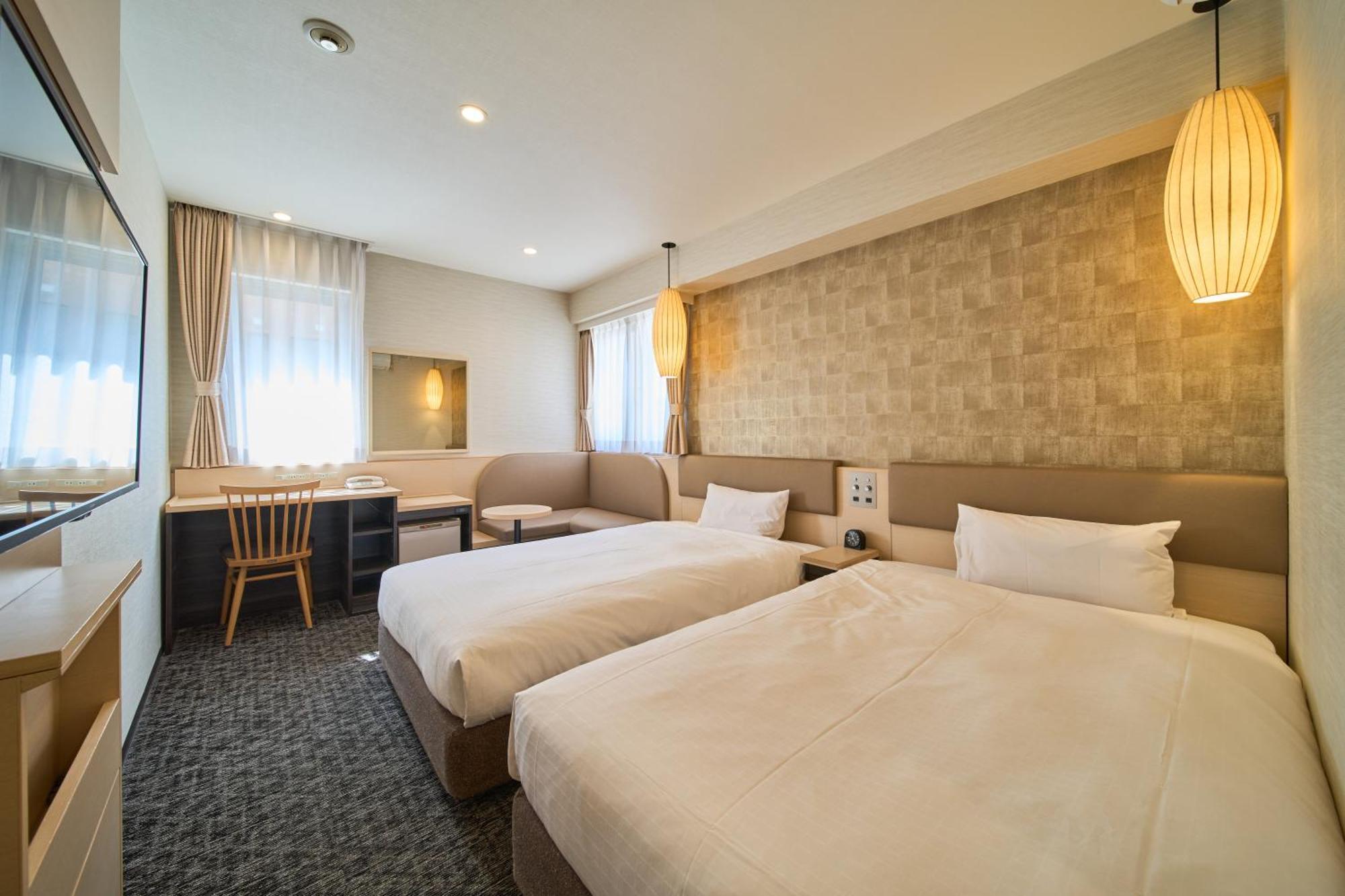 Standard Twin Room - Non-Smoking