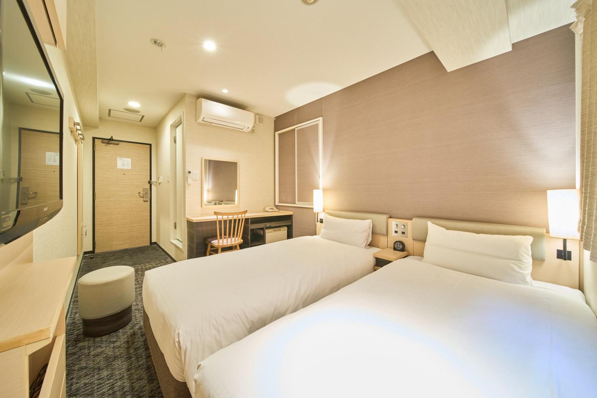 Economy Twin Room - Non-Smoking