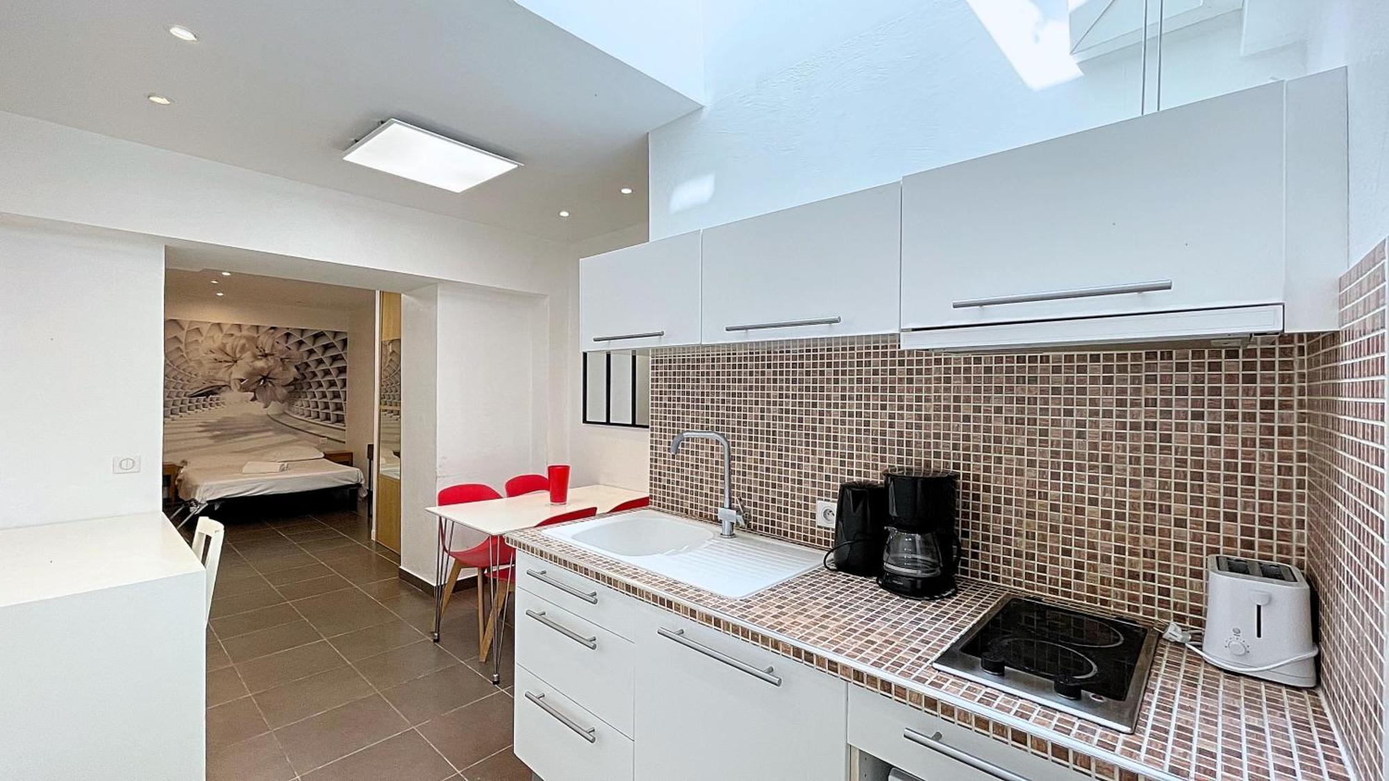 Studio Apartment without elevator,1544627869:JPEG