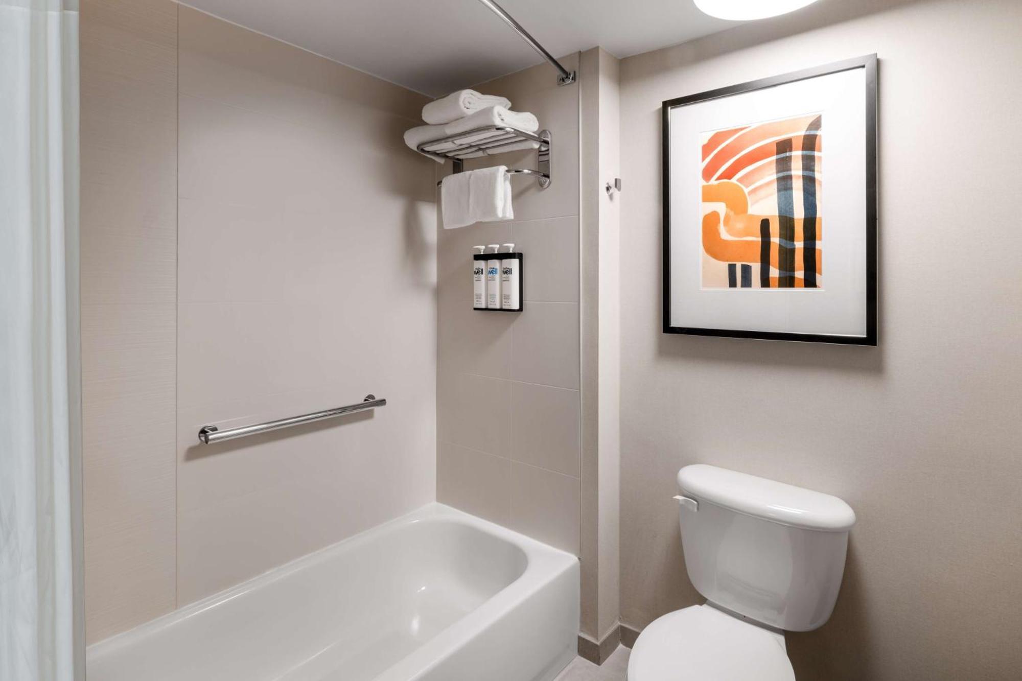 One Bedroom Kitchen Suite with Two Queen Beds and Sofa Bed