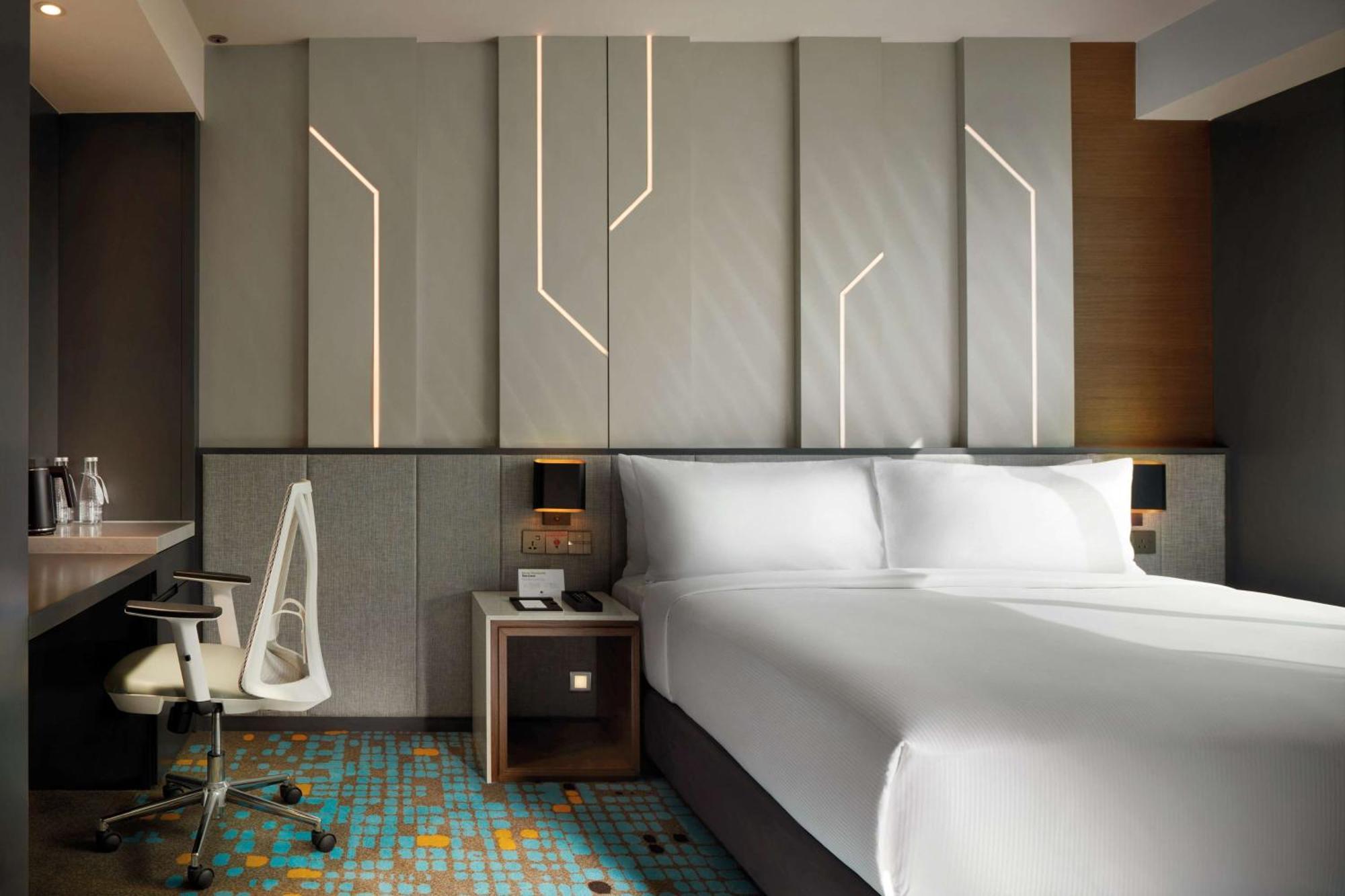 King Room - Mobility Accessible
