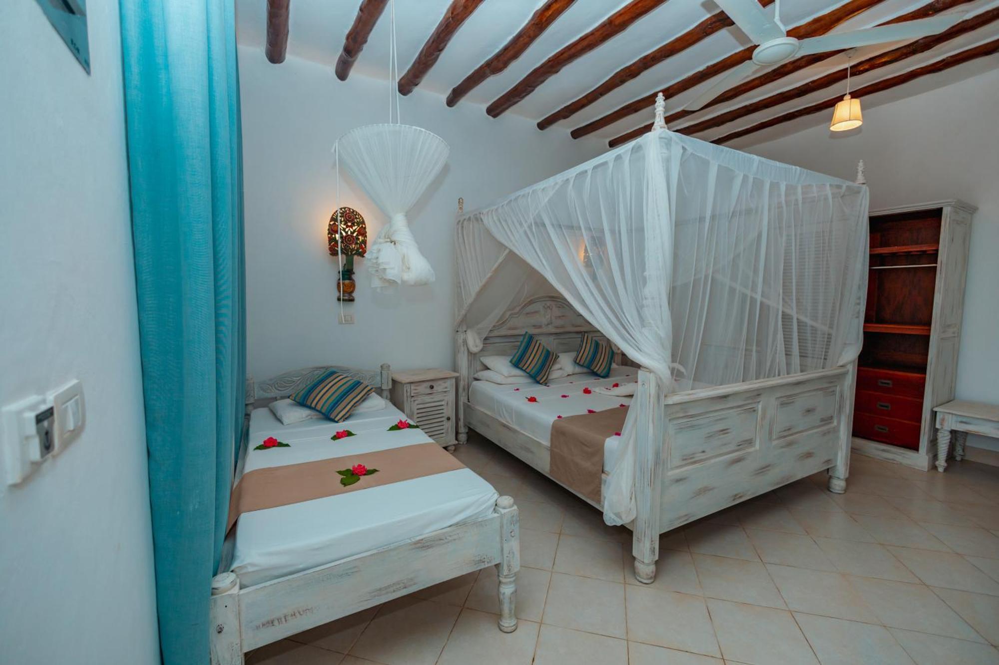 Triple Room,1544776732:JPEG
