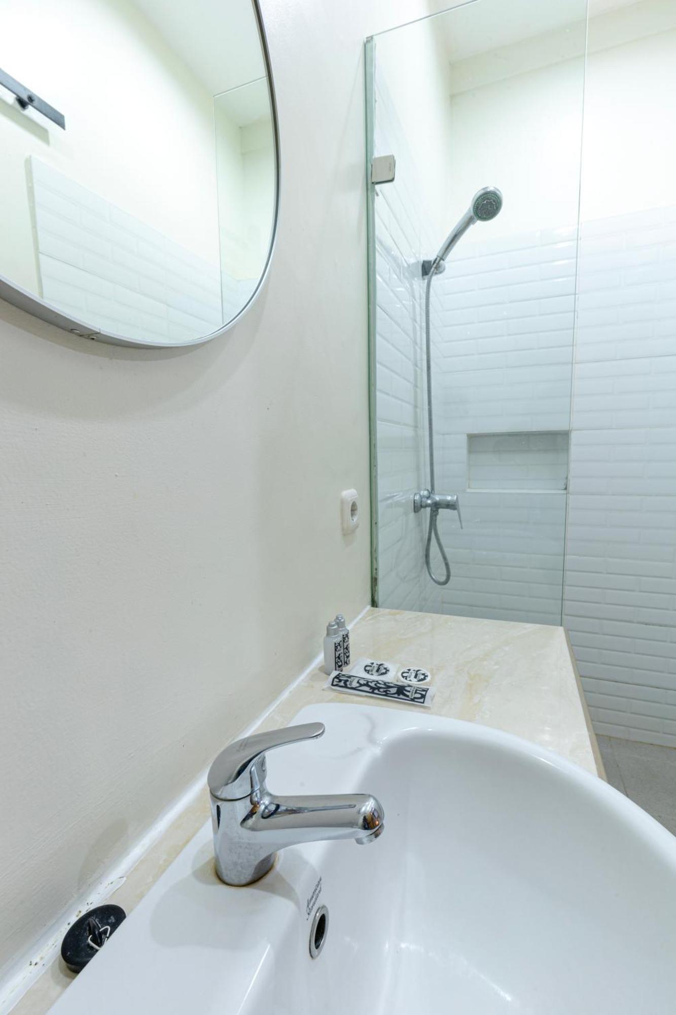 Kamar Standard Single