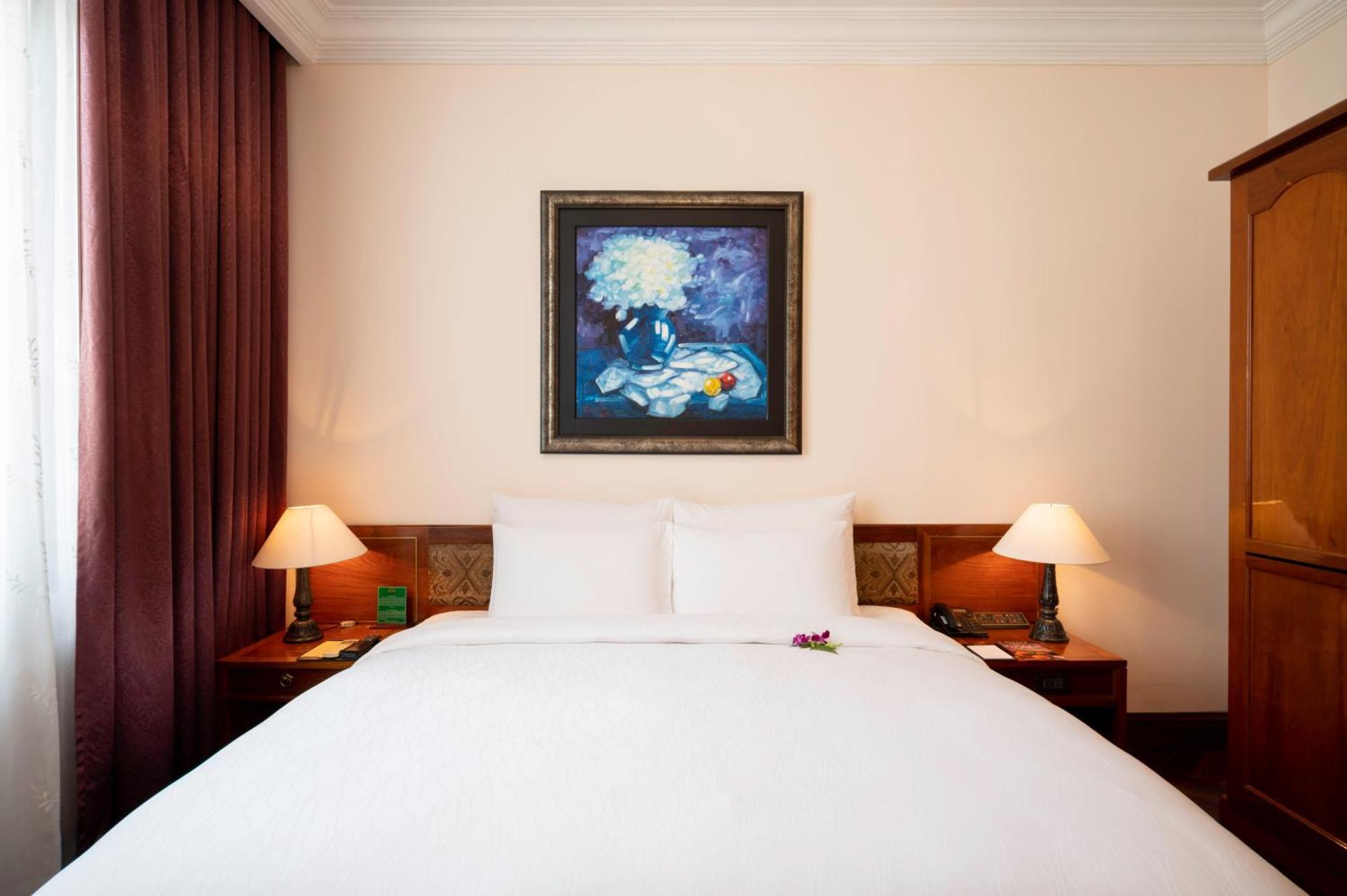 Century Suite,1545078748:JPEG