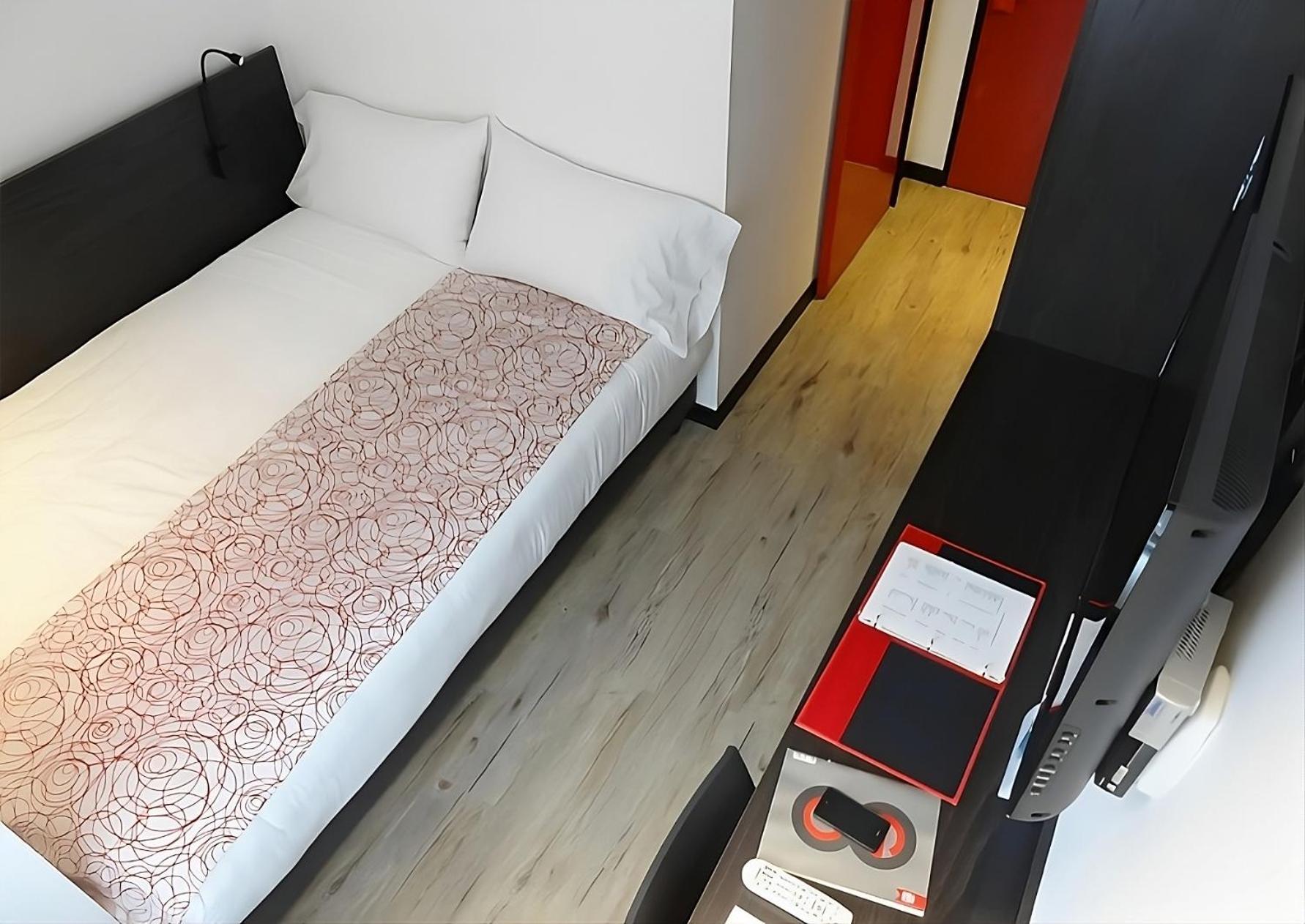 Small Single Room