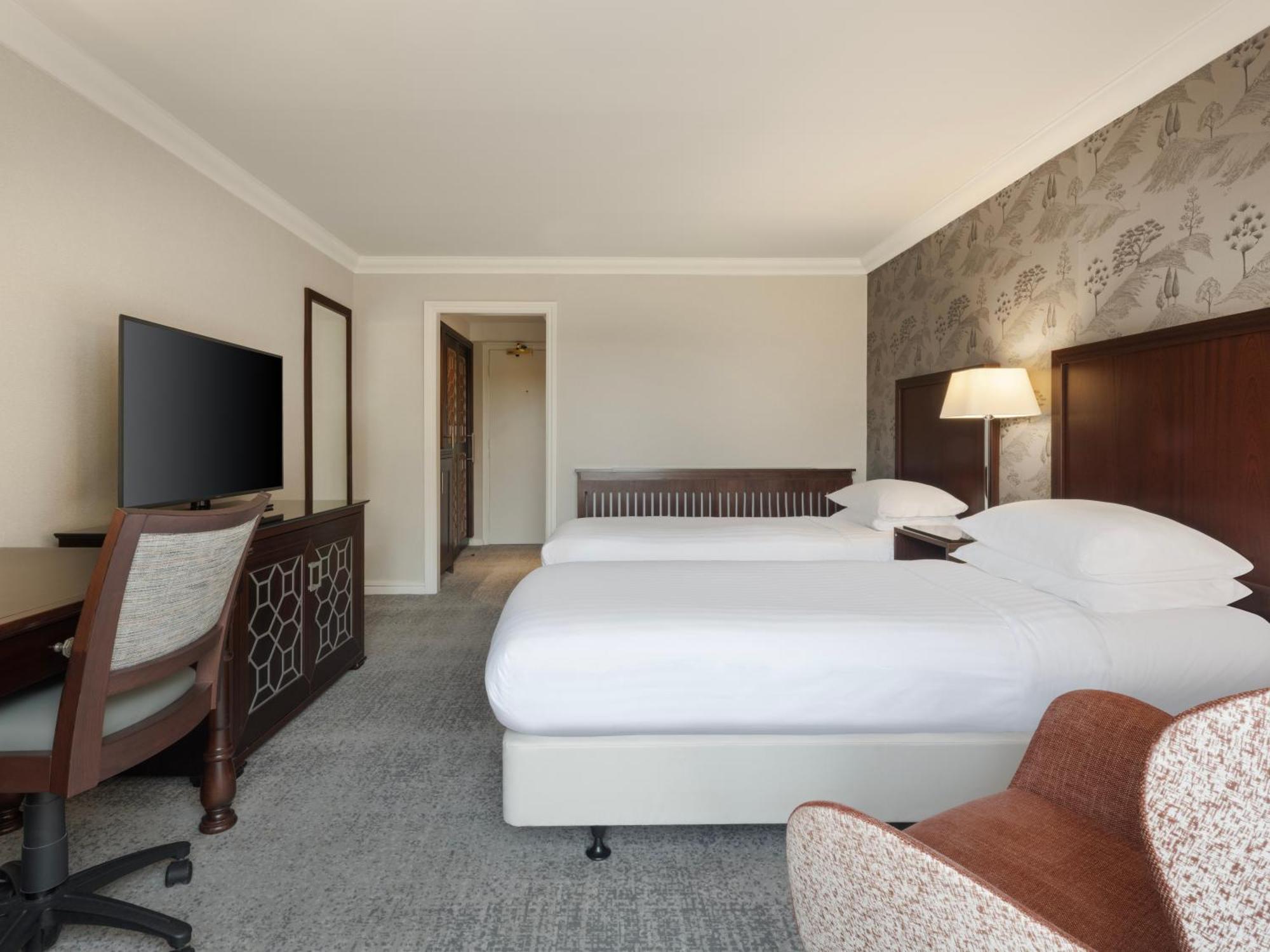 Twin Room,1498815529:JPEG