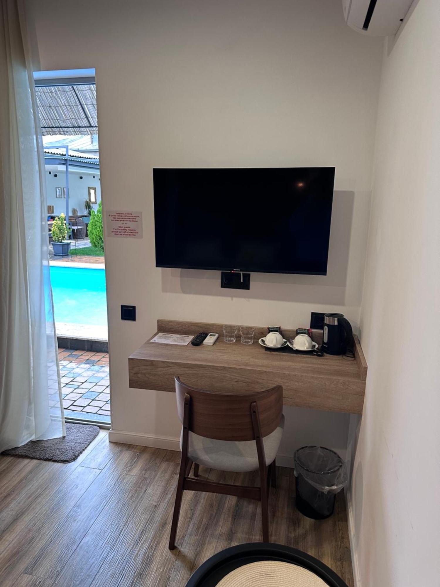 Double Room Pool View