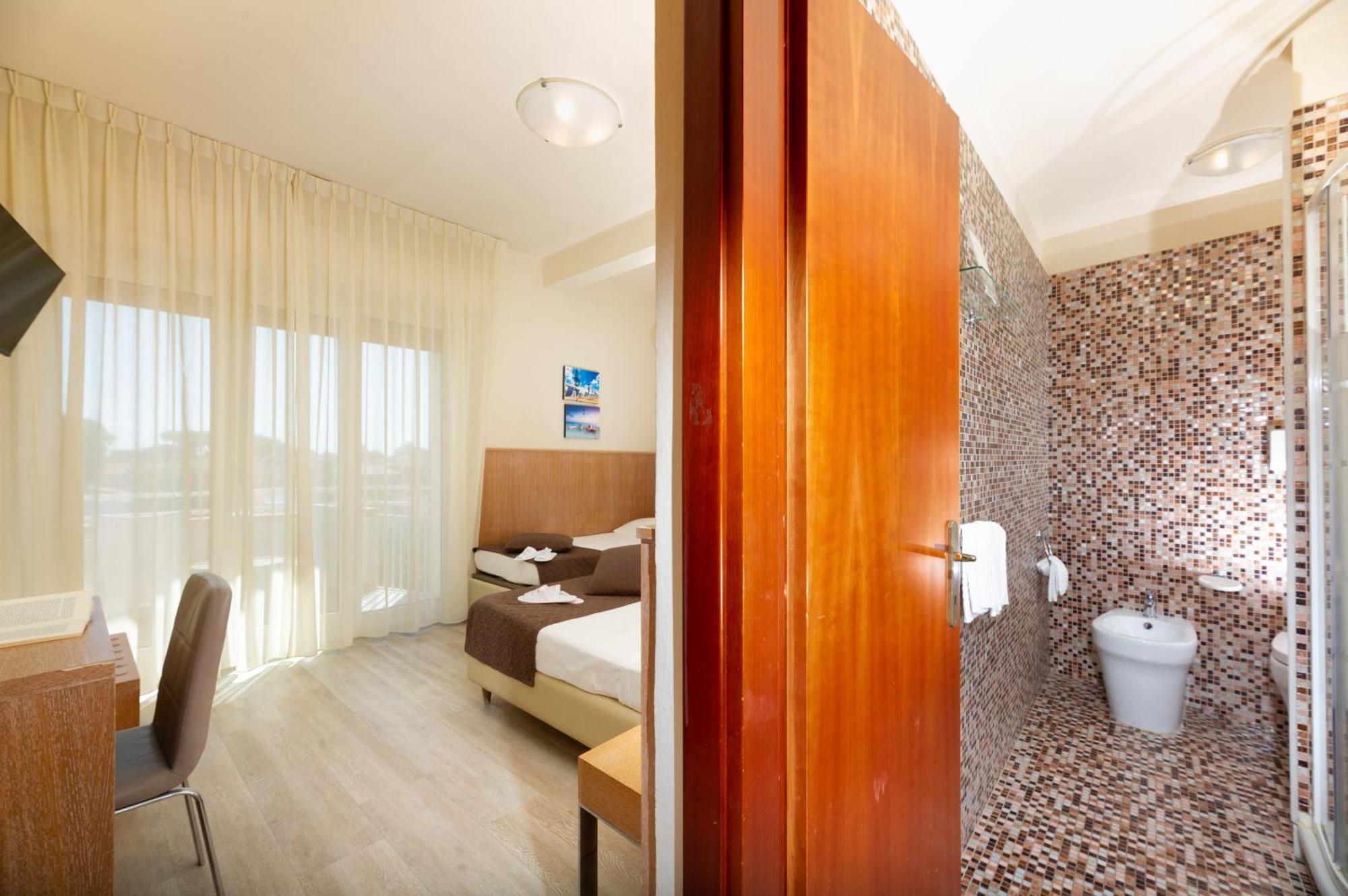 Dreibettzimmer