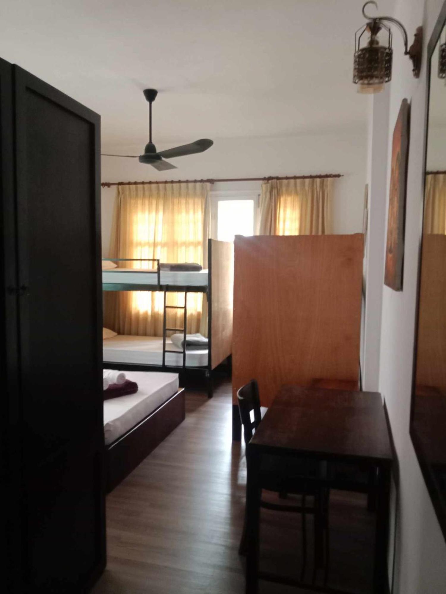 Family Room,1546568473:JPEG