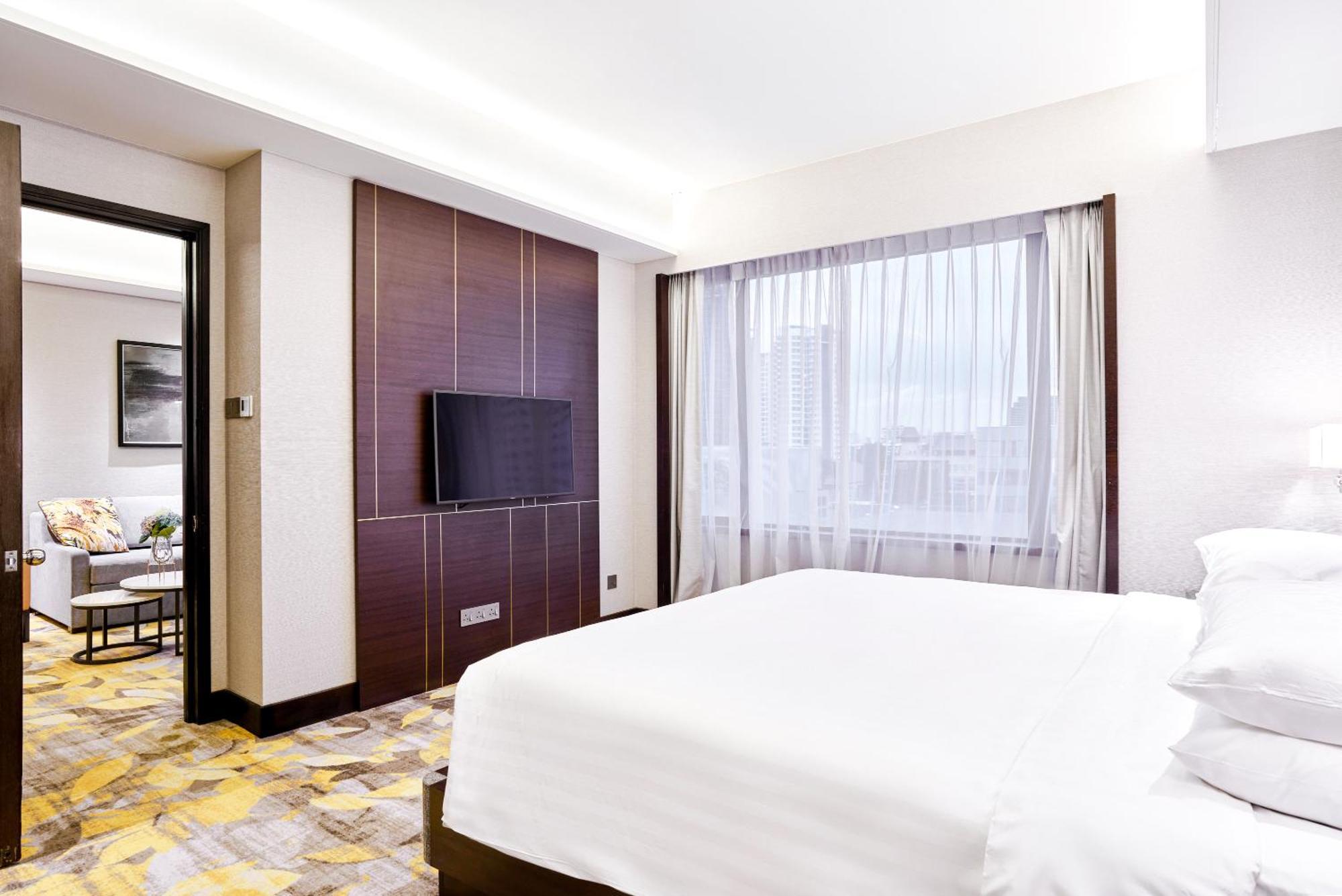 Club Executive Suite Lounge Access High Floor,1706548740:JPEG