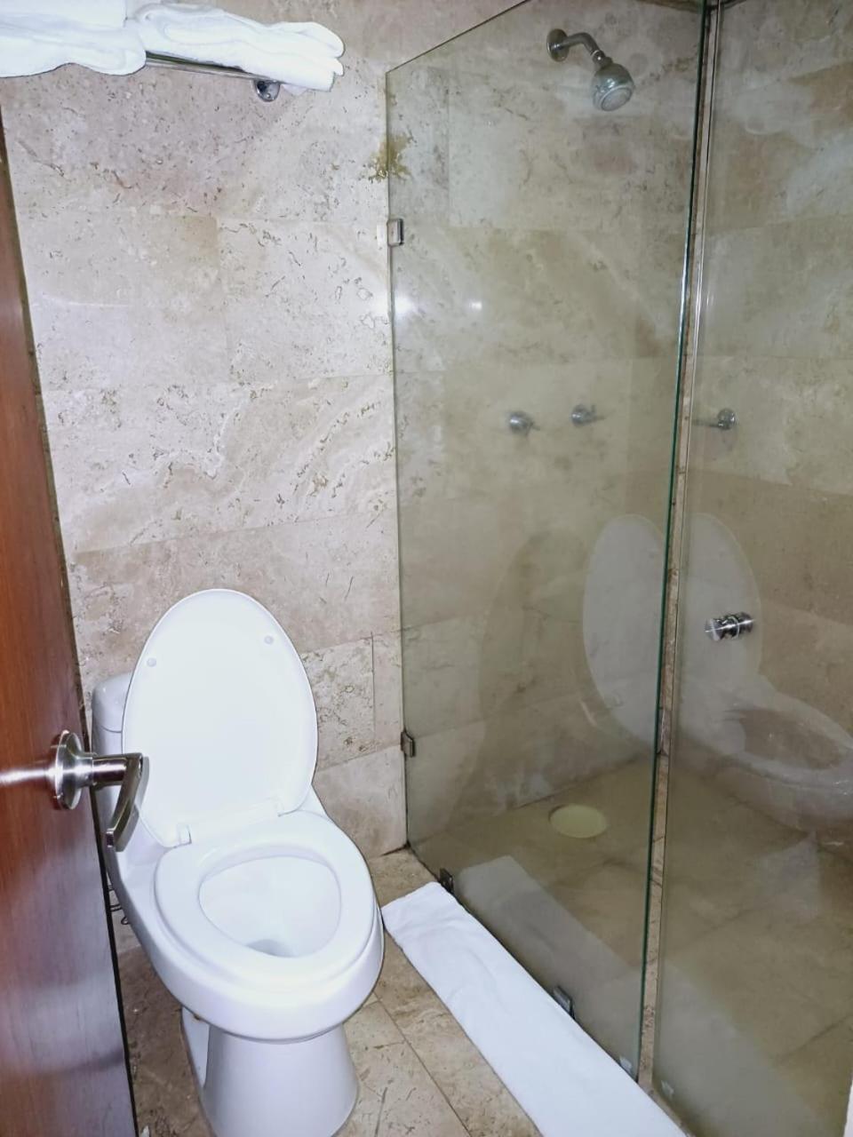 Habitación con cama extragrande - Adaptada para personas de movilidad reducida