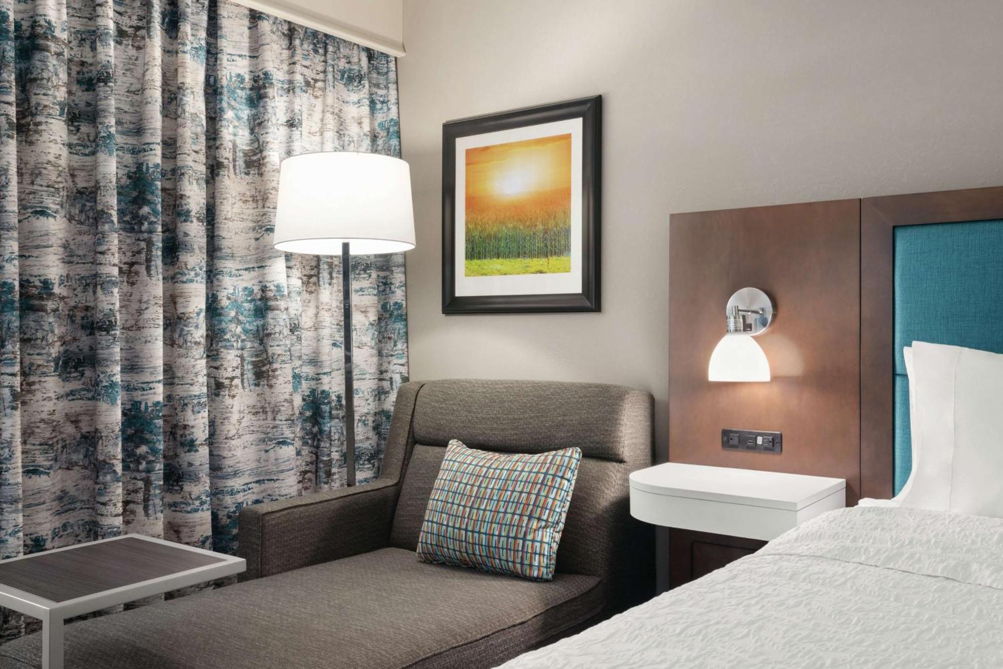 King Room - Hearing Access/Non-Smoking
