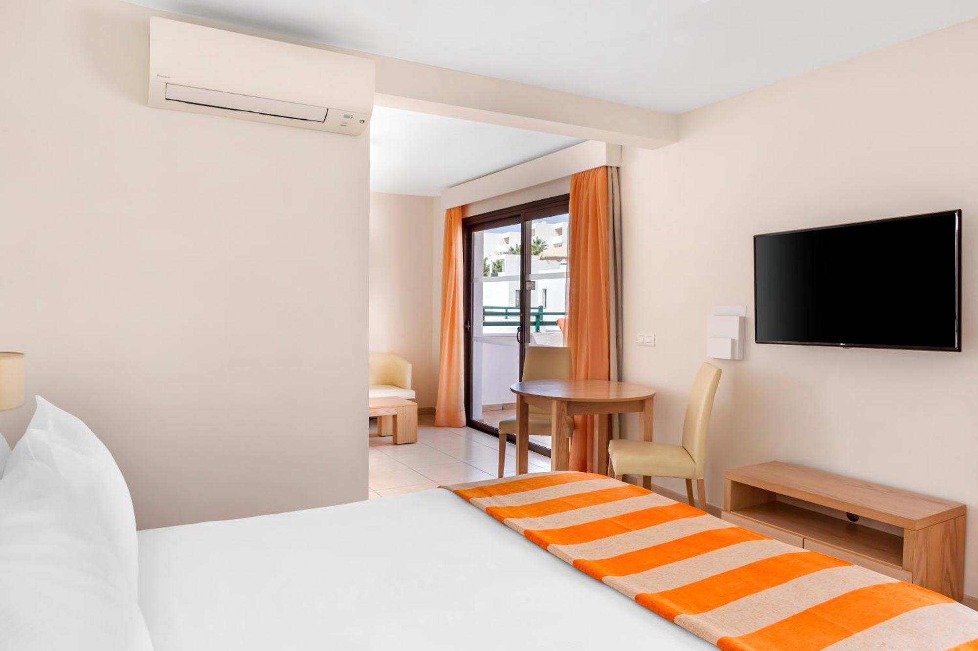 Studio Apartment,1546984957:JPEG