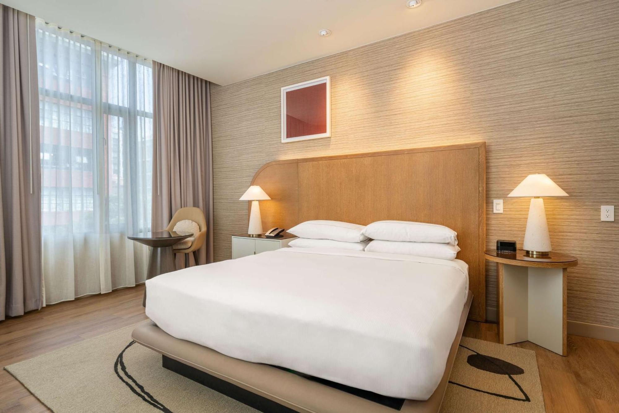 STUDIO LOFT SUITE 1 KING