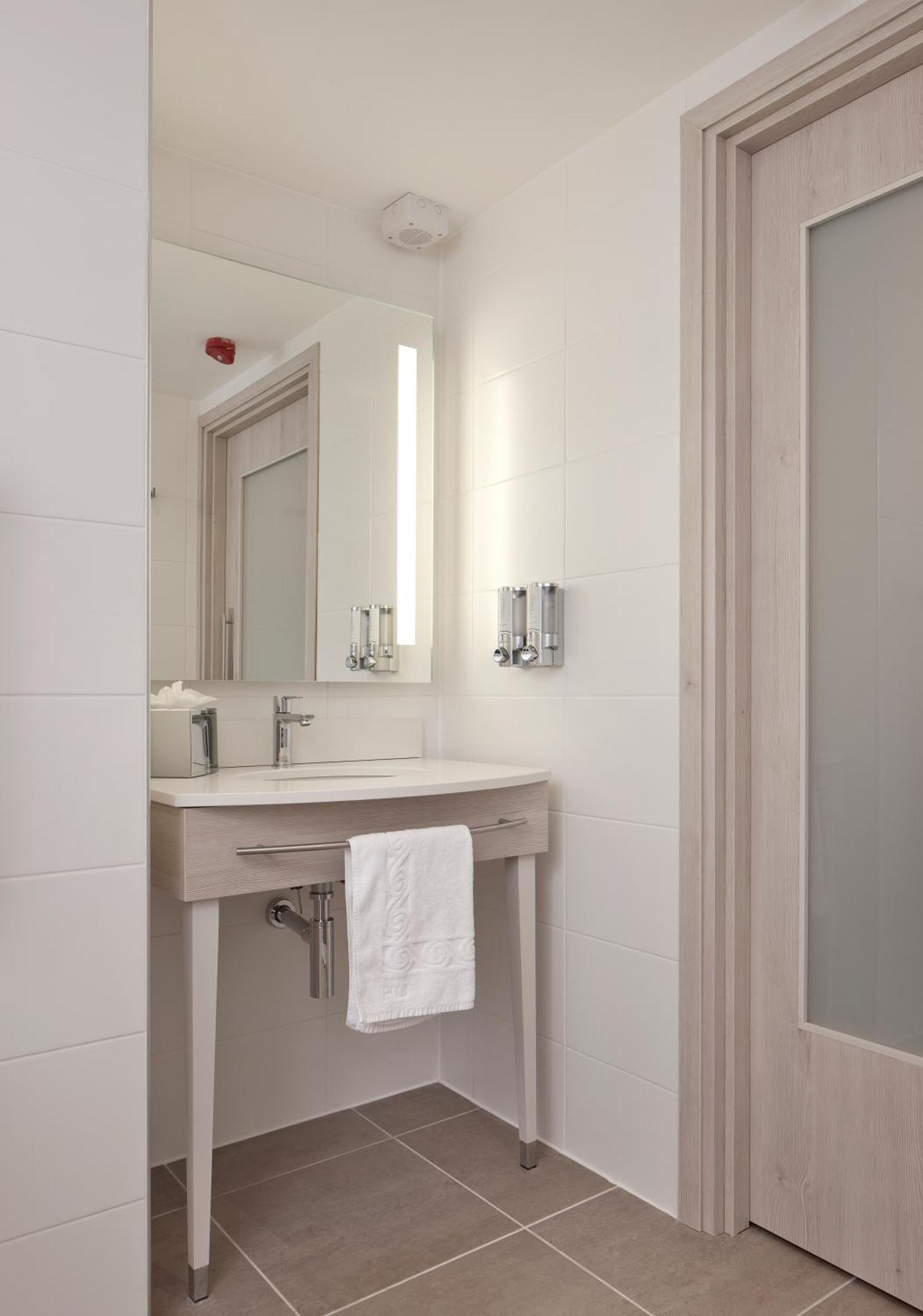 Habitación Familiar con cama grande - Adaptada para personas con discapacidad
