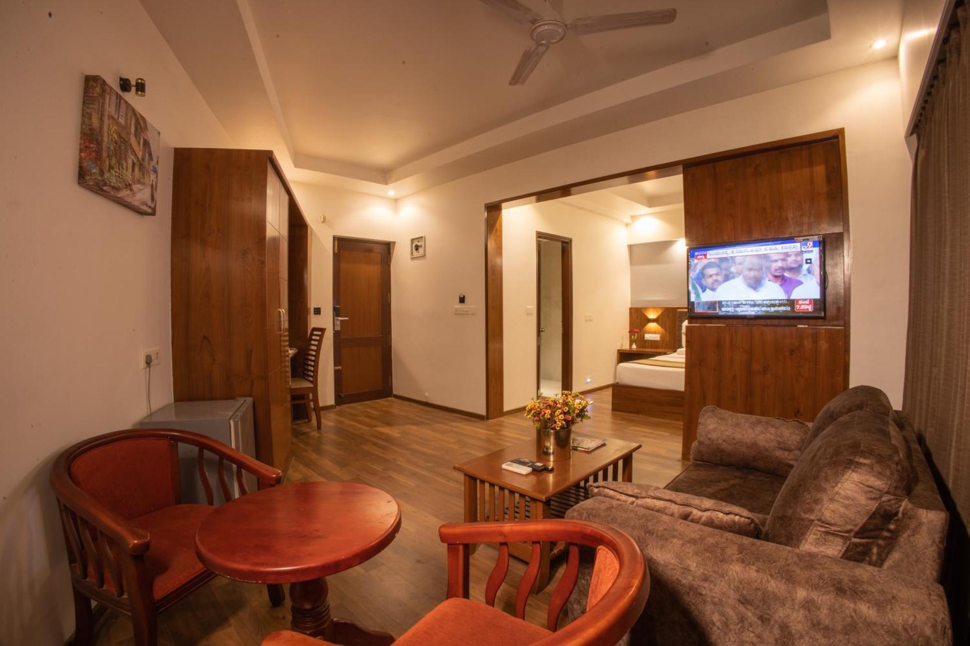 Deluxe Suite