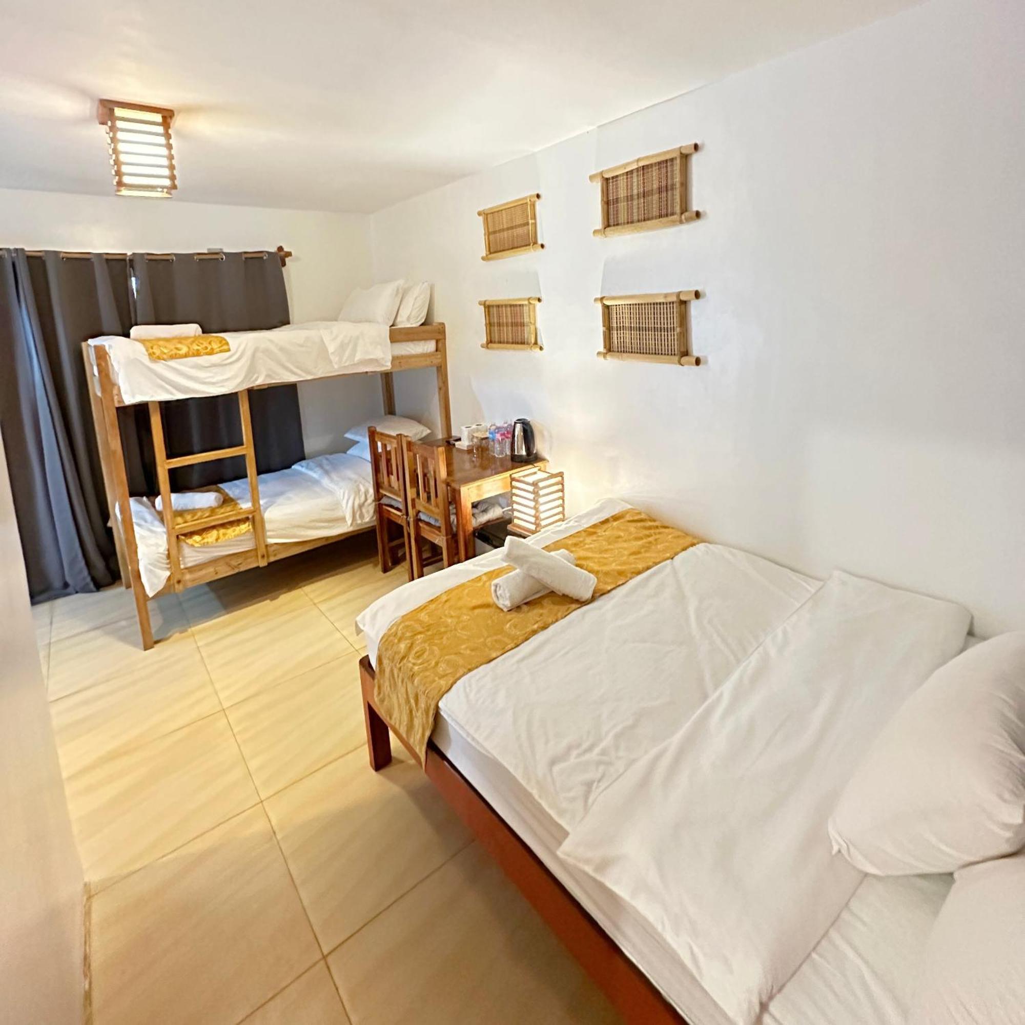 Quadruple Room with Private Bathroom
