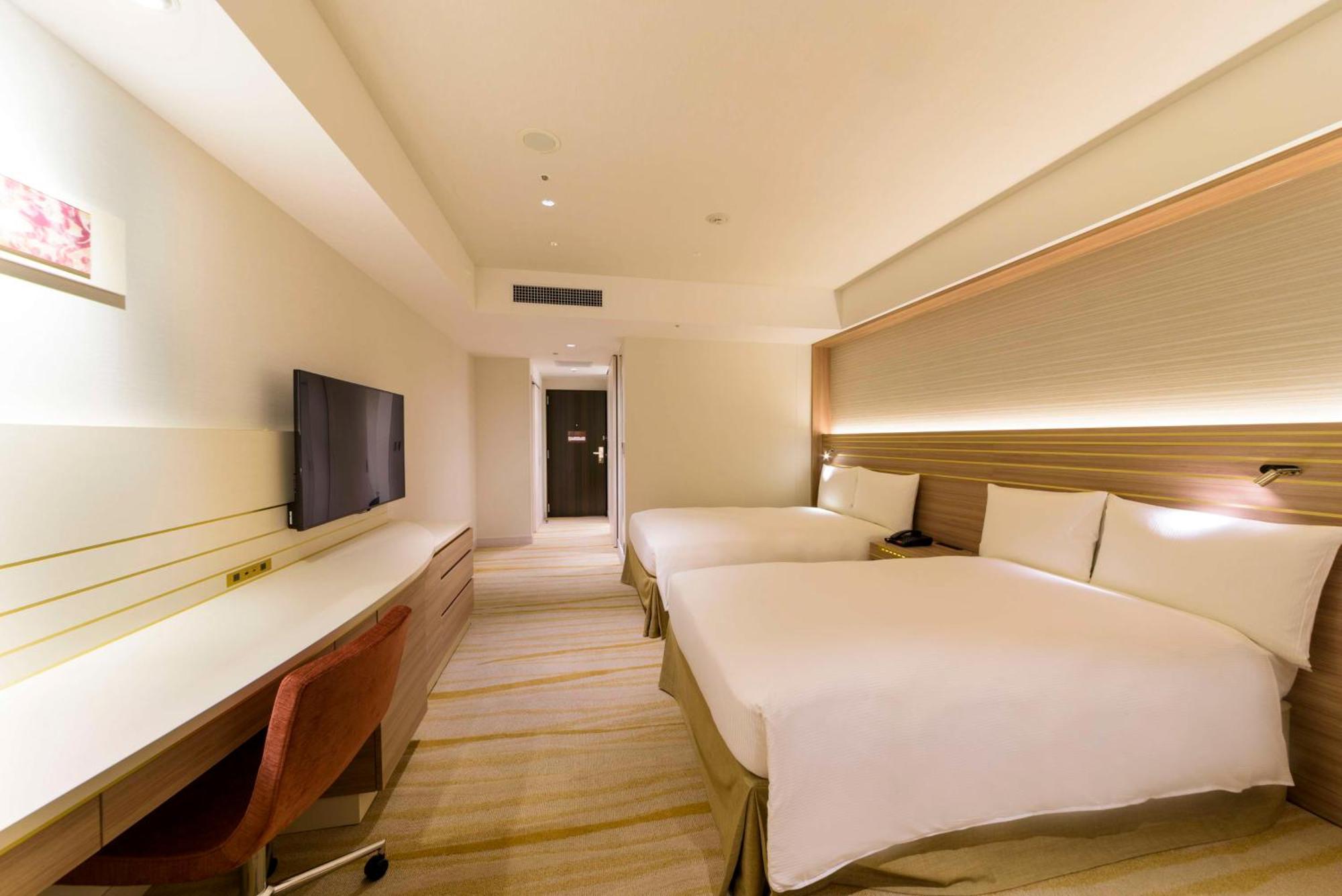 Deluxe Twin Room with Terrace and Ocean View