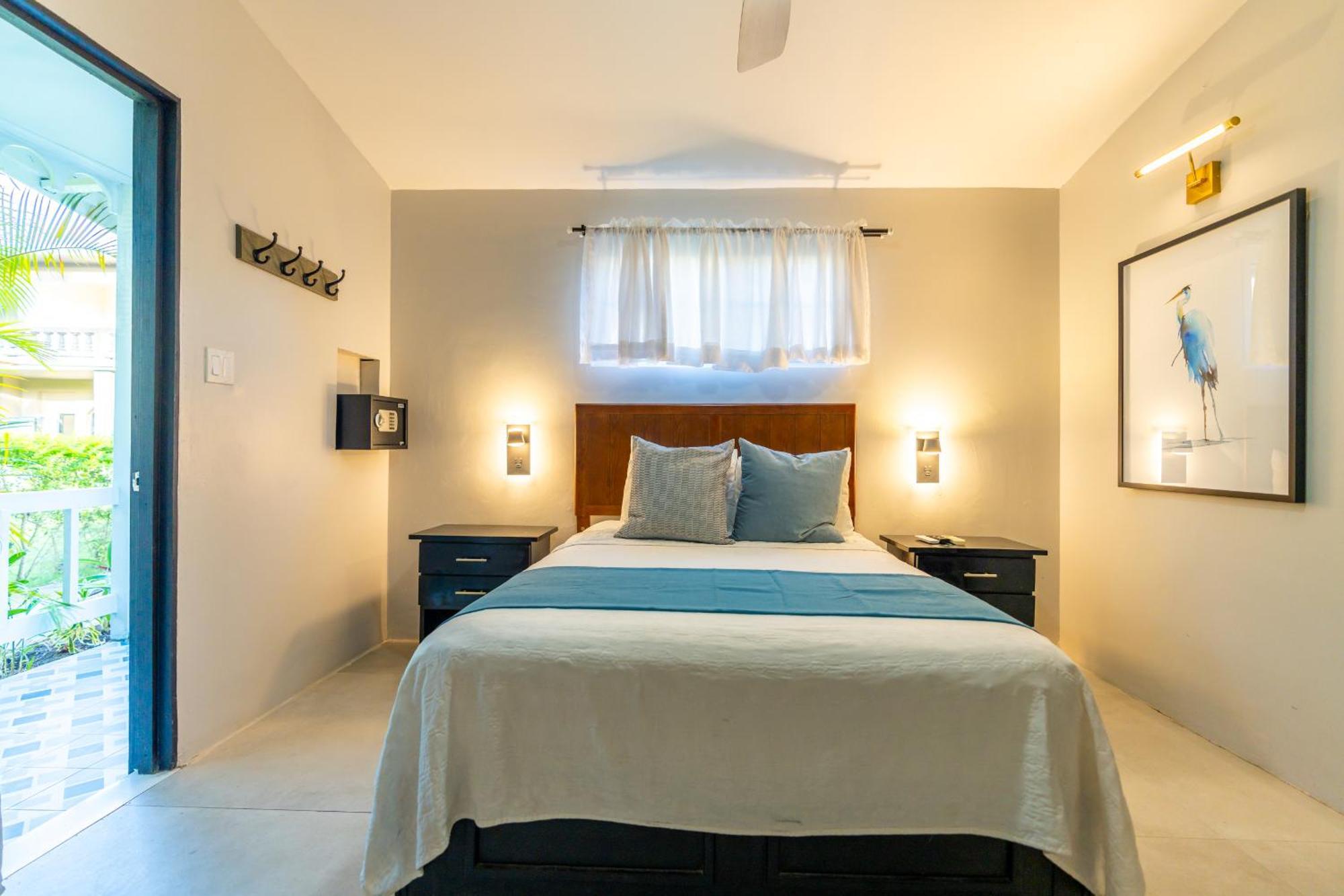 Cottage - 1 Double Bed, Garden View