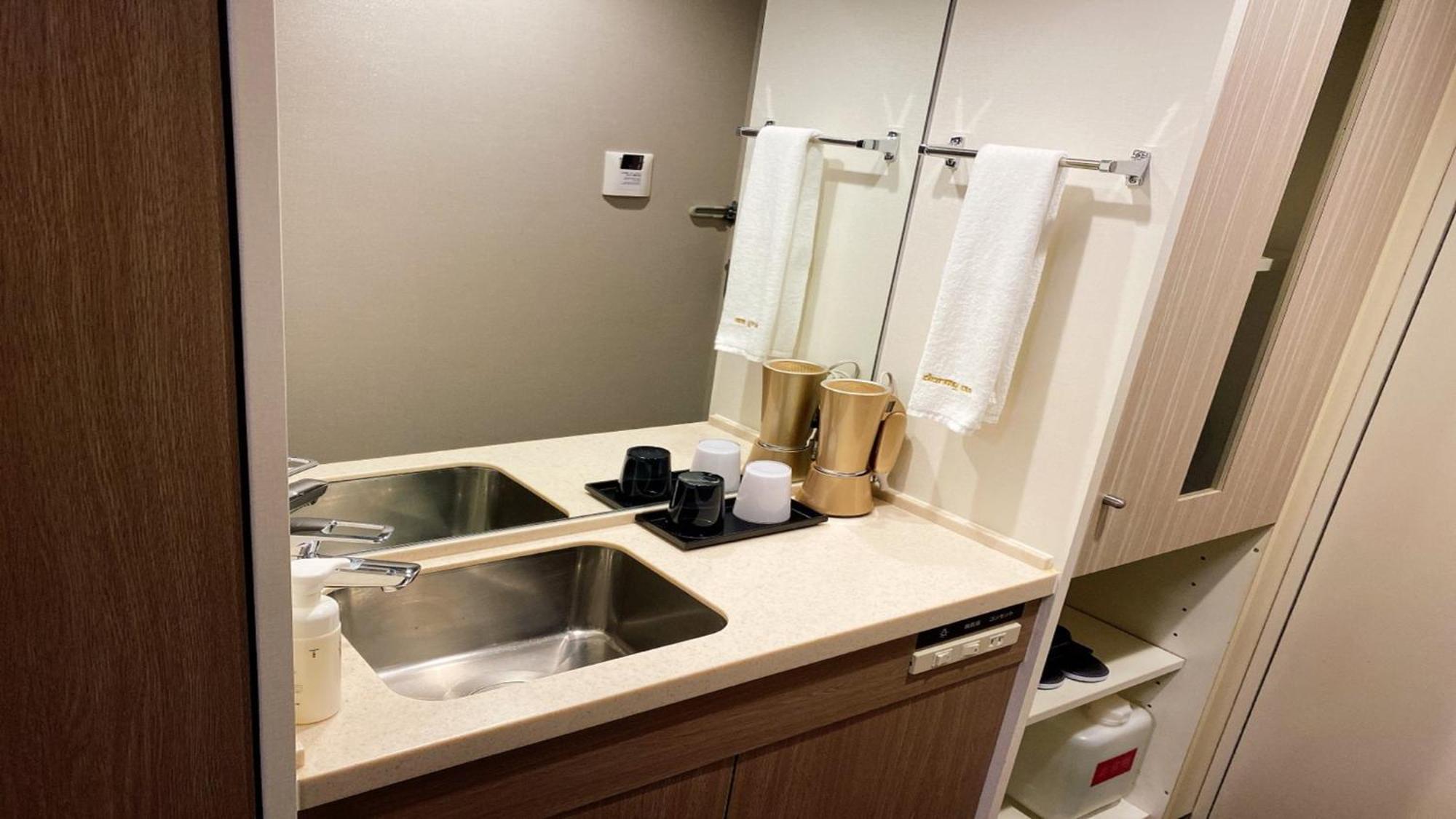 Twin Room - Non-Smoking