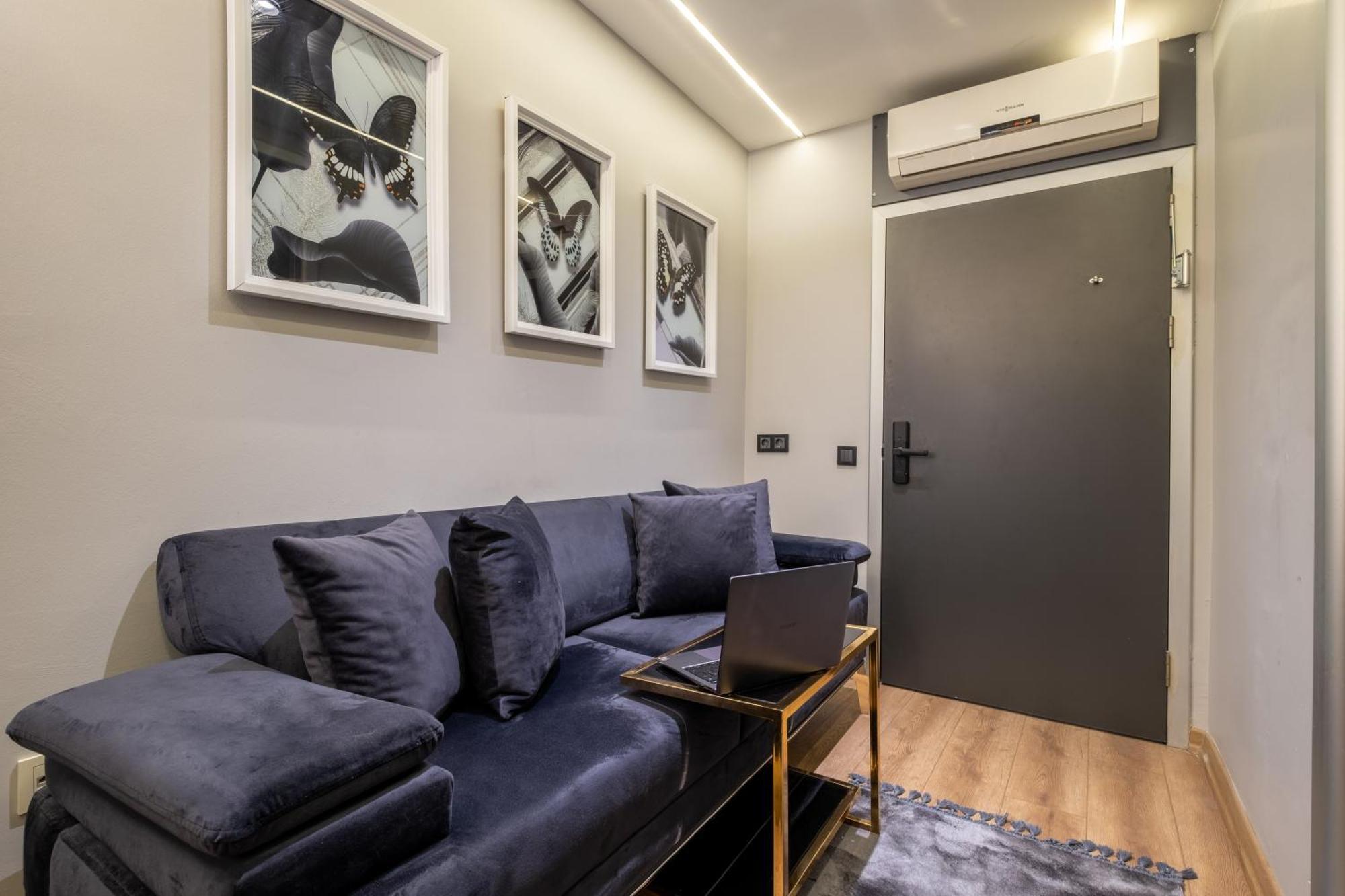 Studio Apartment,1547810722:JPEG