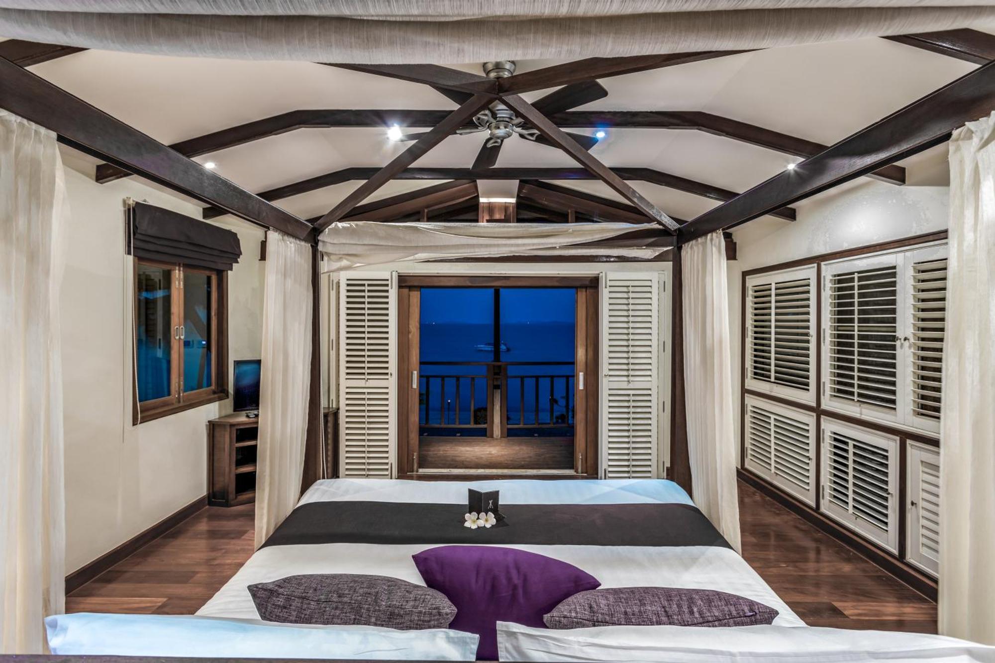 5-Bedroom Grand Beachfront Pool Villa Unlimited 24-Hour Water Shuttle Service,1588059783:JPEG