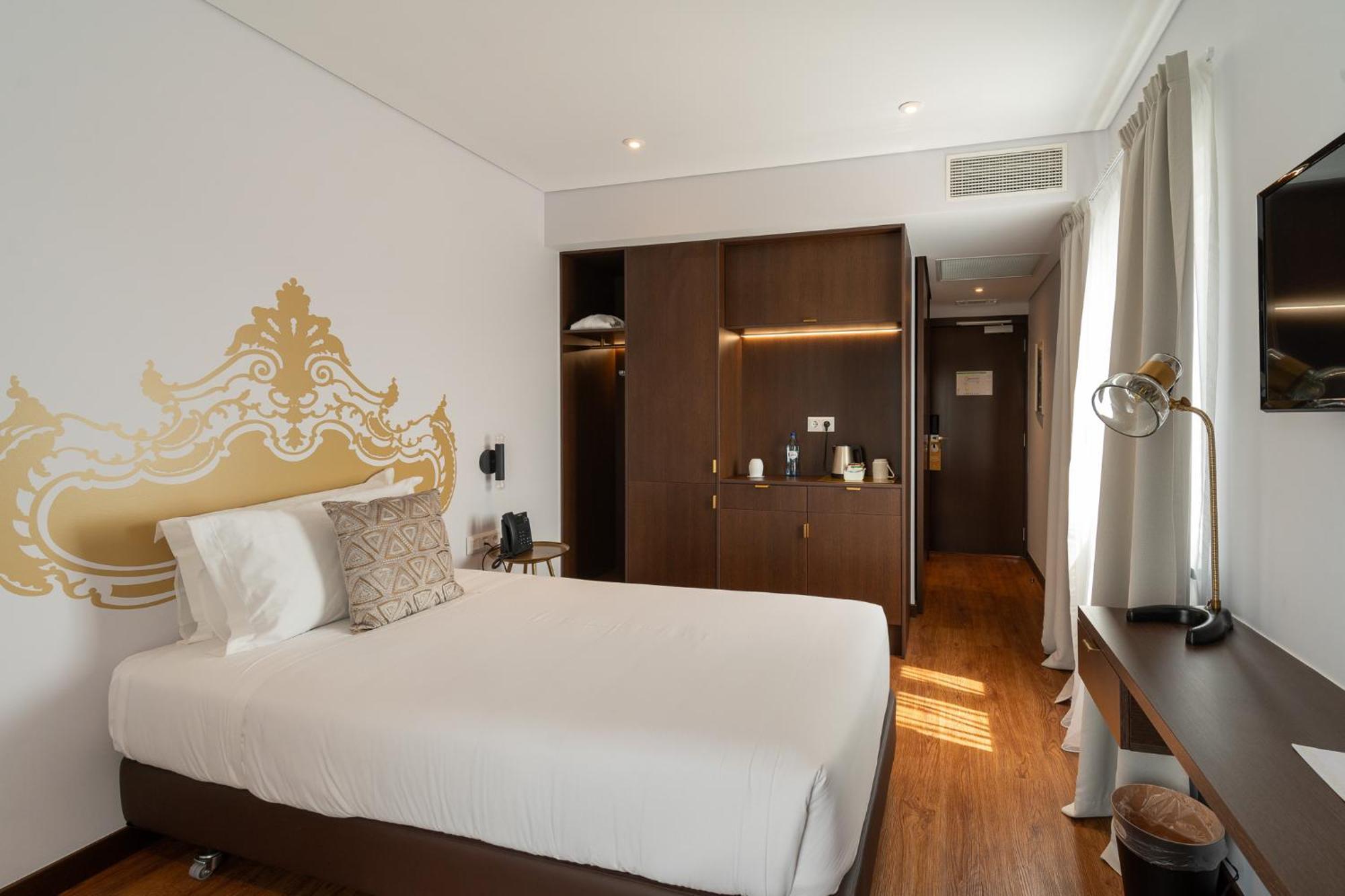 Standard Double or Twin Room with Sea View